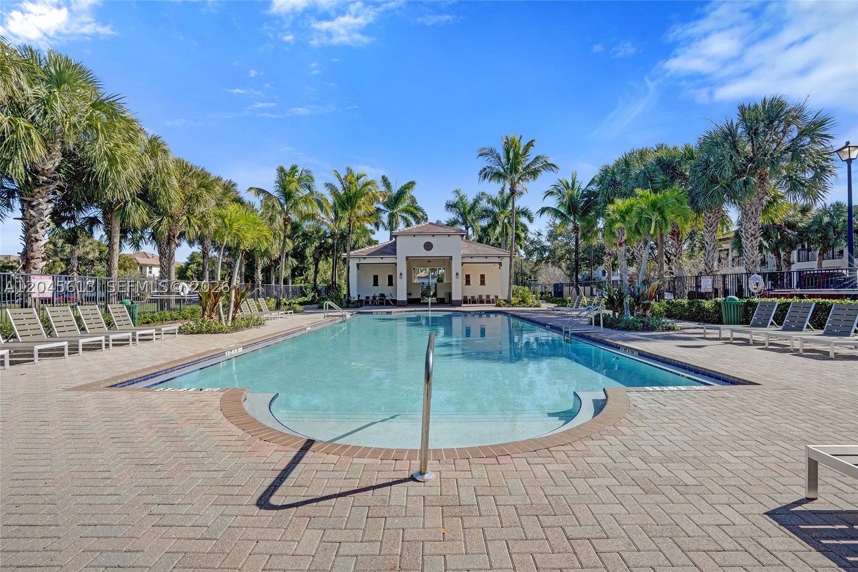 main property photo 59