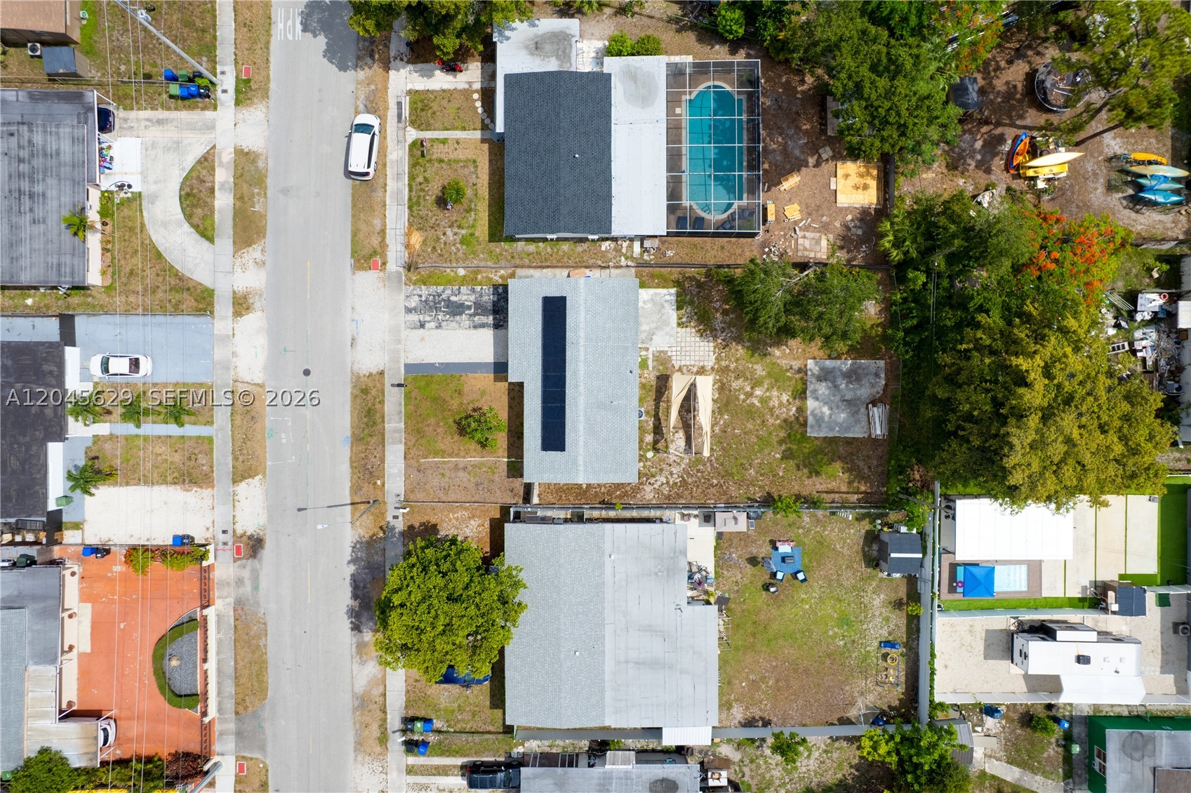 main property photo 37