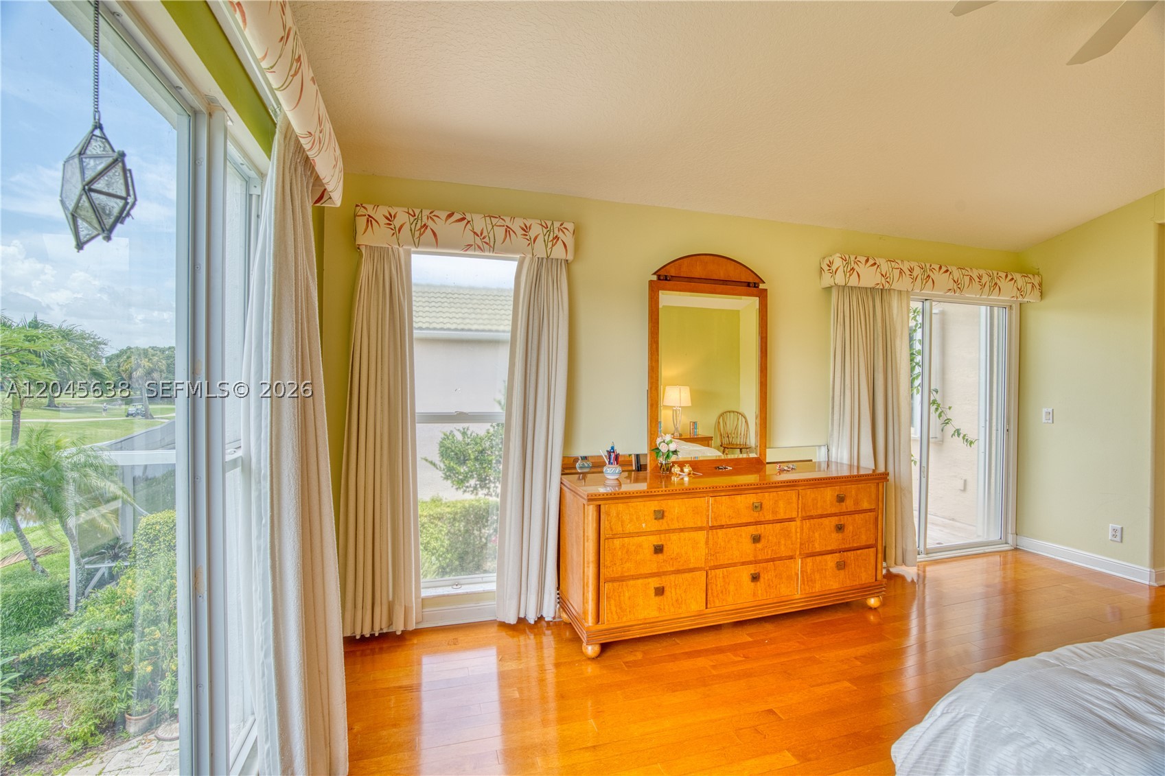 main property photo 34