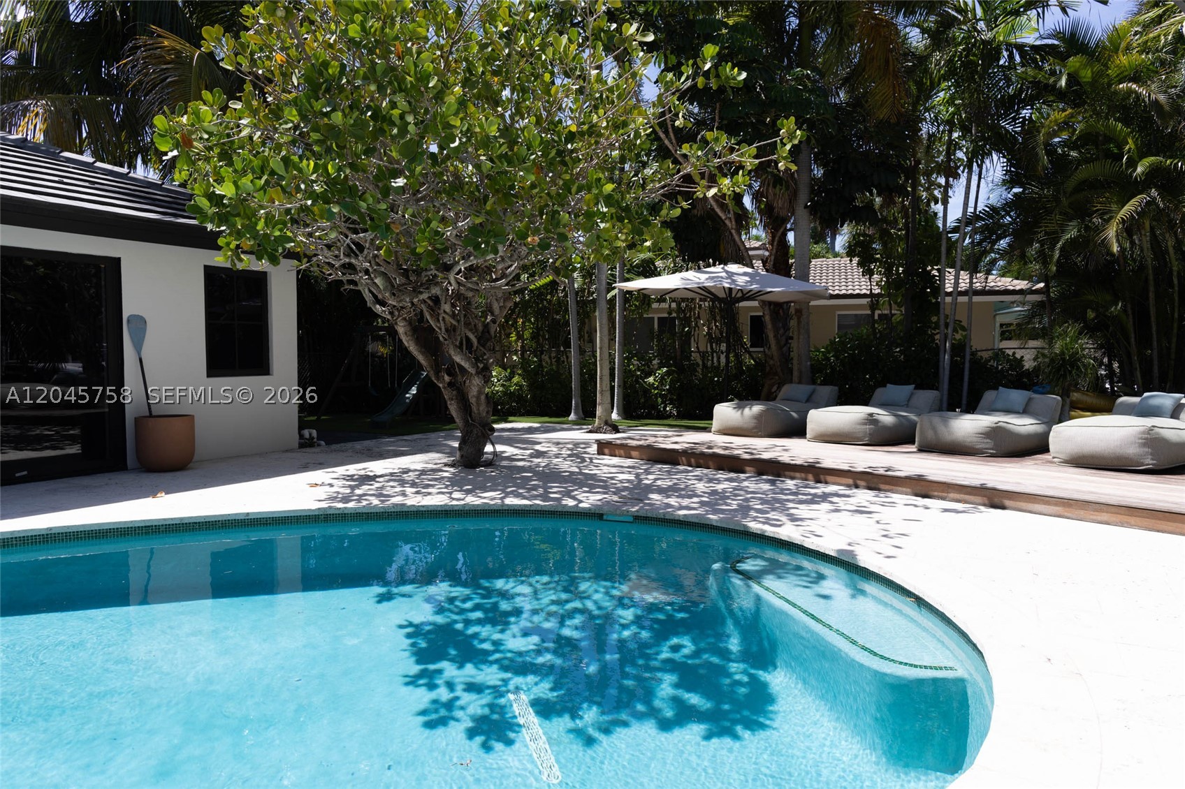 main property photo 58