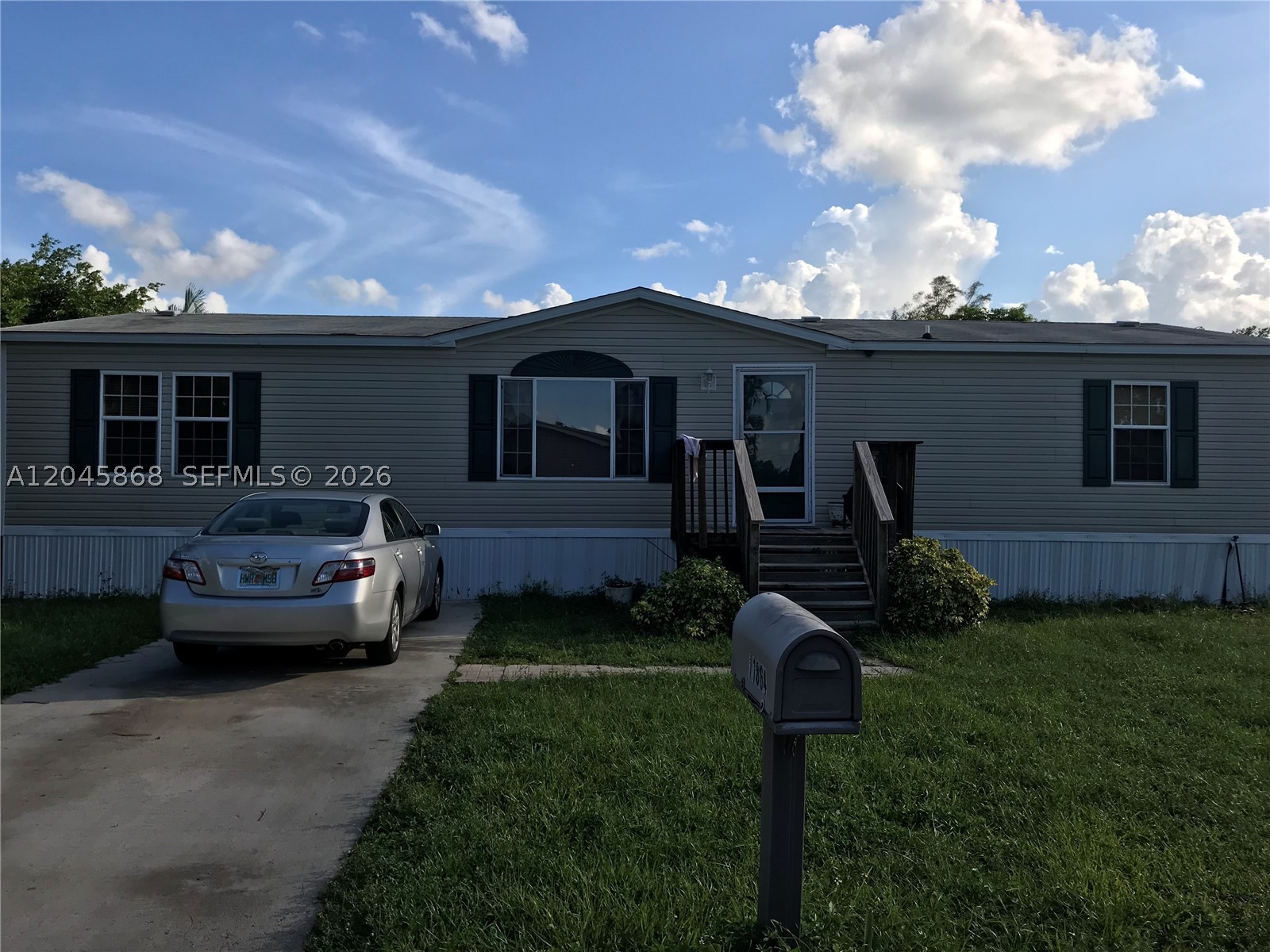 main property photo 22