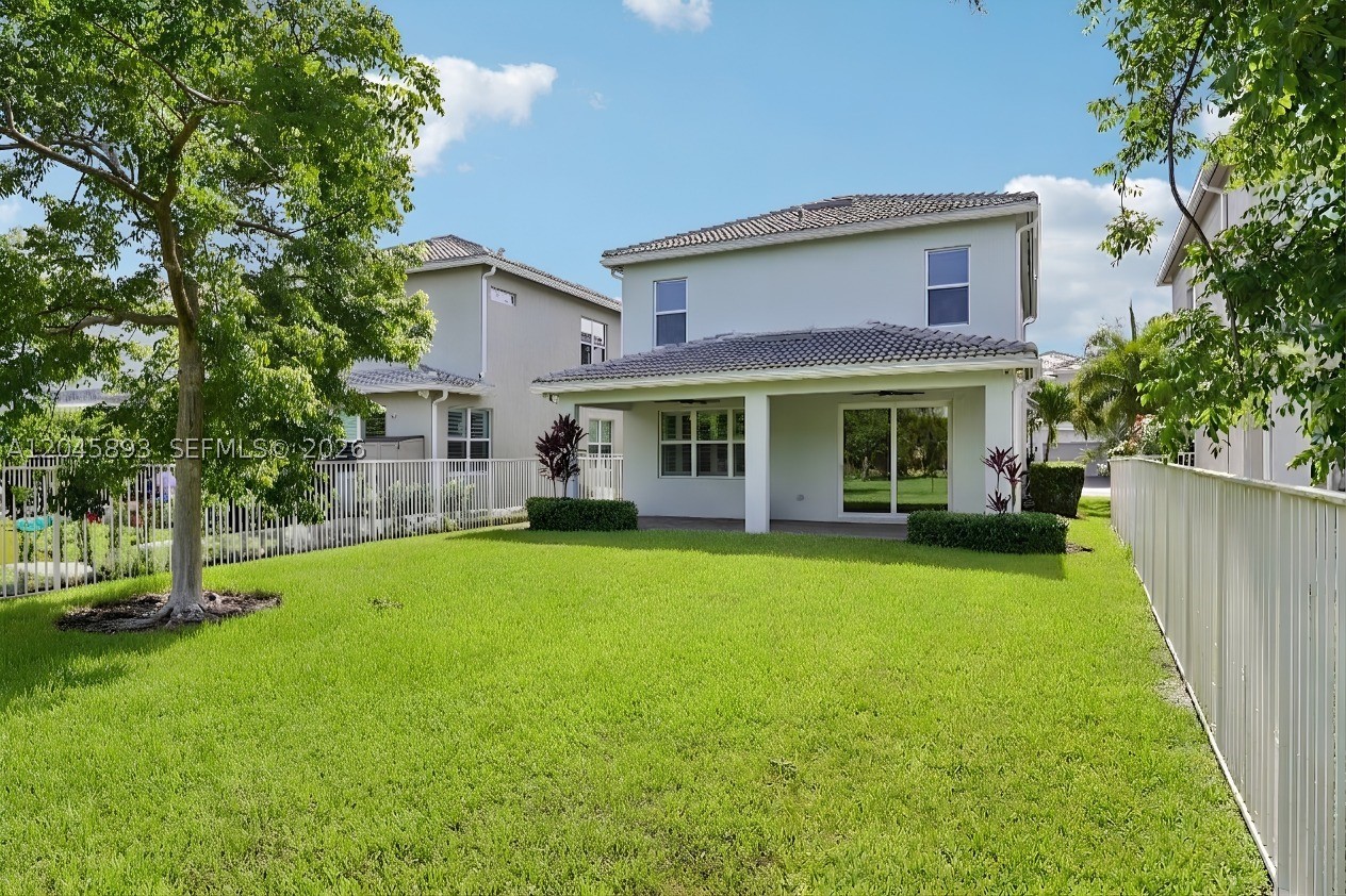 main property photo 47