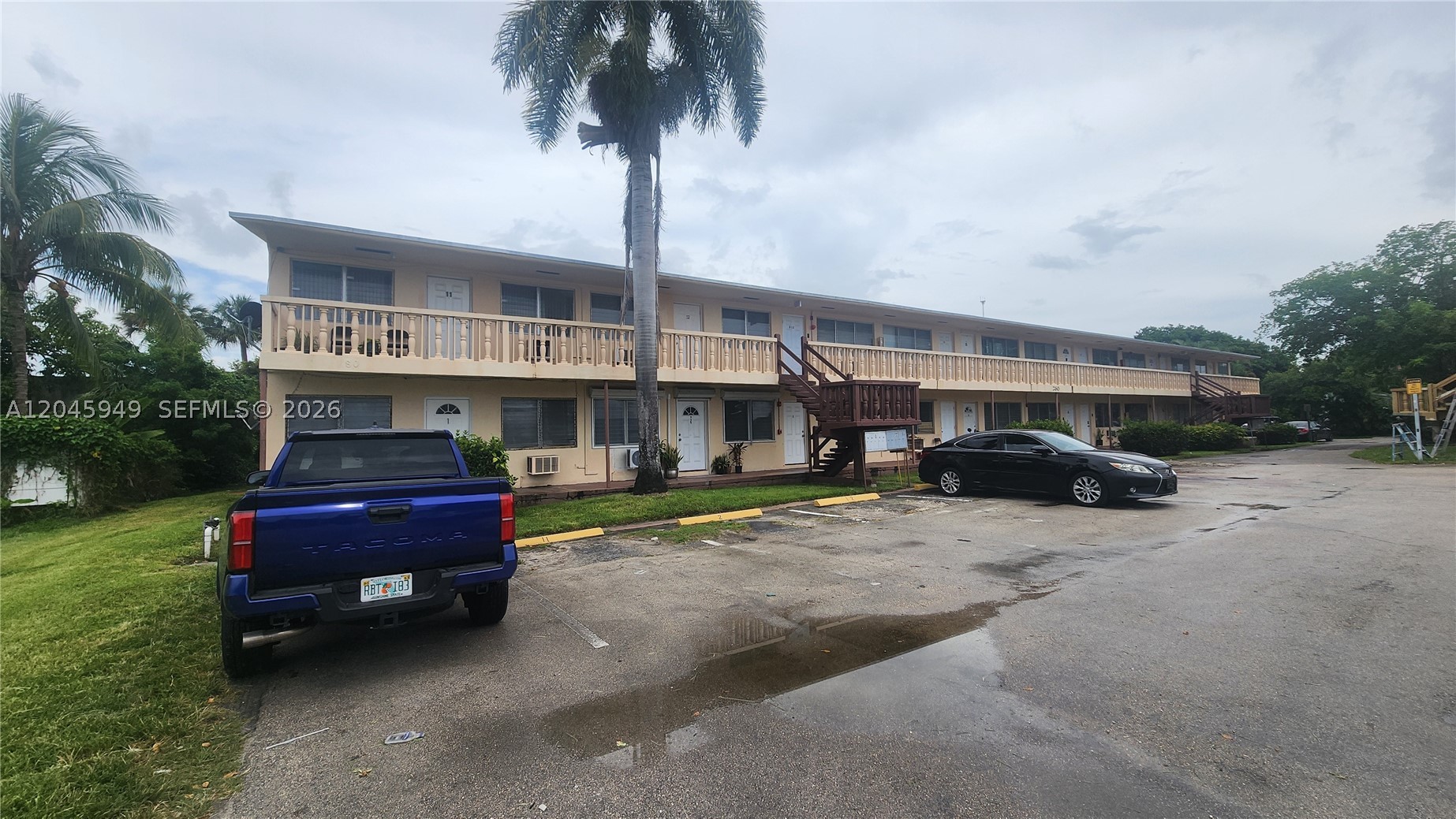 main property photo 15