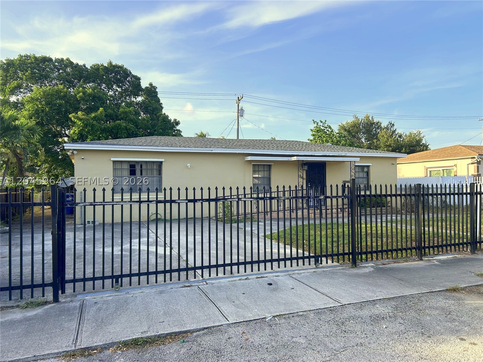 main property photo 1