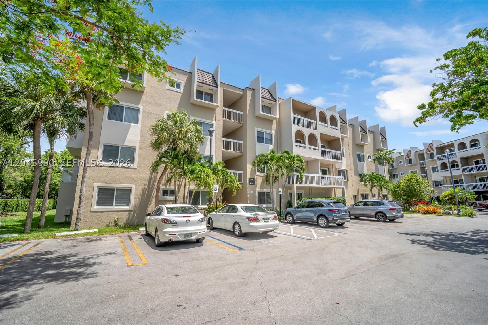 main property photo 35