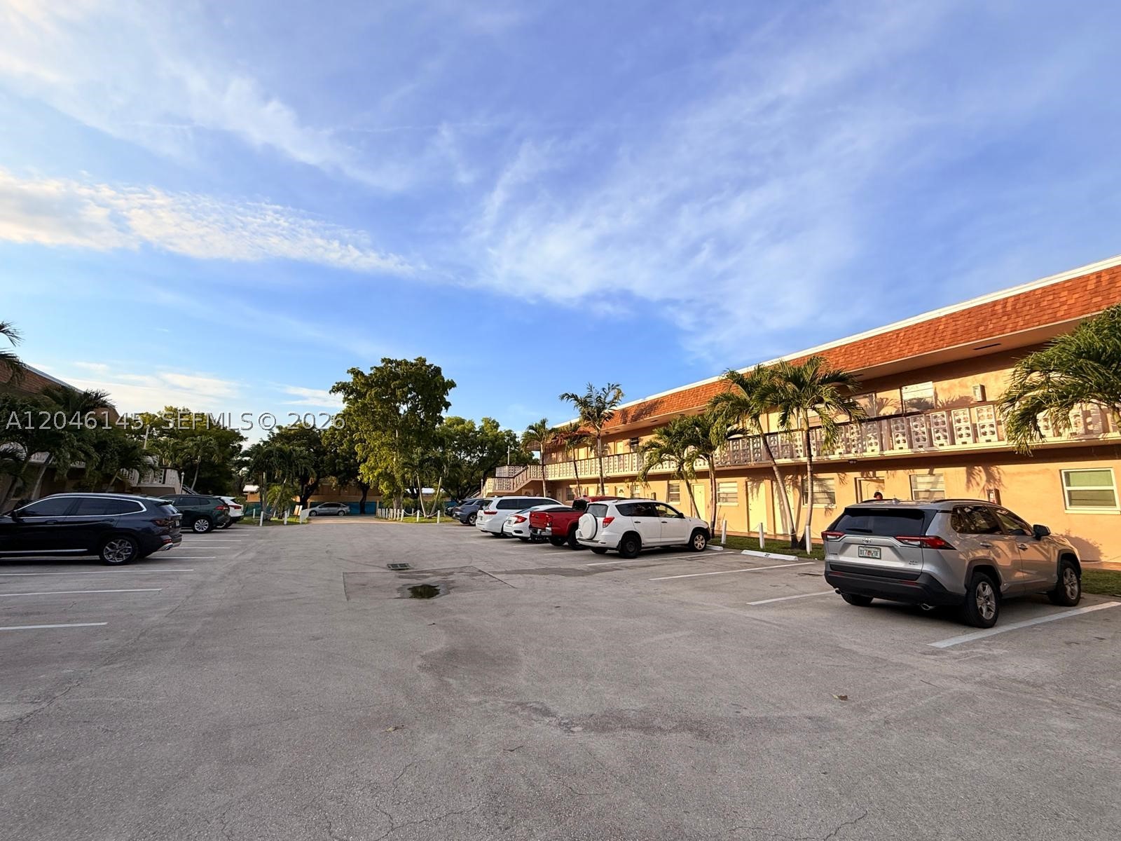 main property photo 25