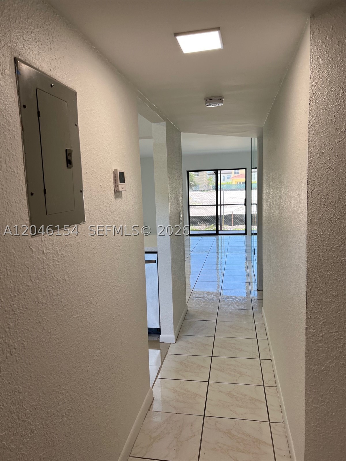 property viewer photo 9