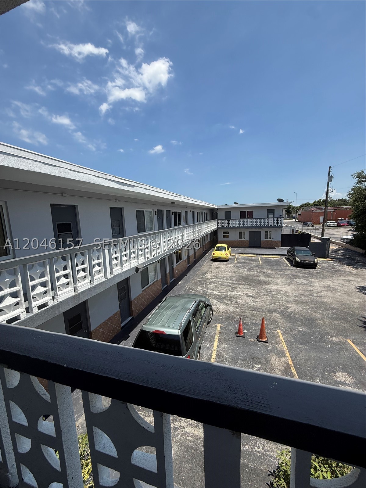 main property photo 18