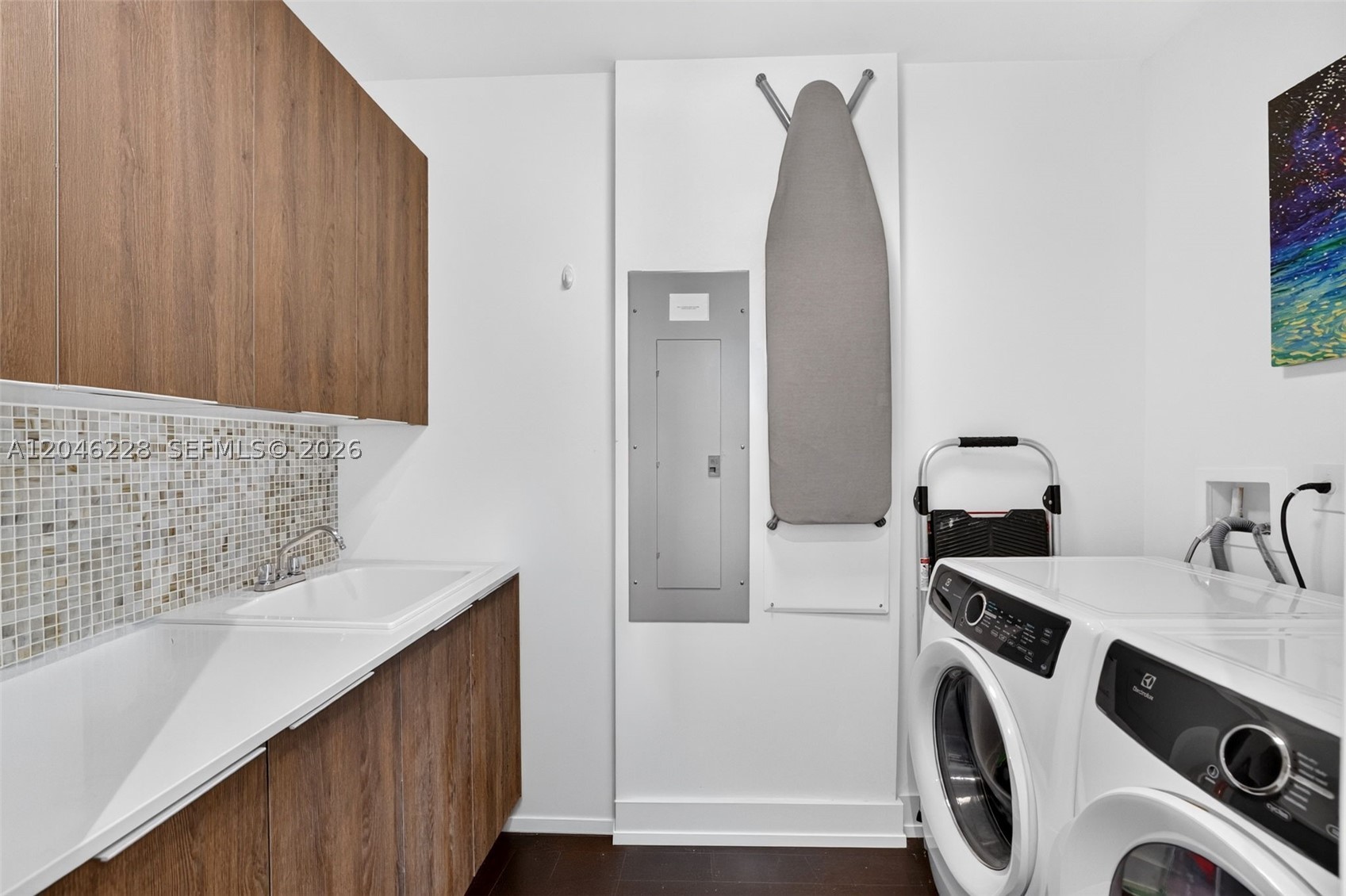 main property photo 76