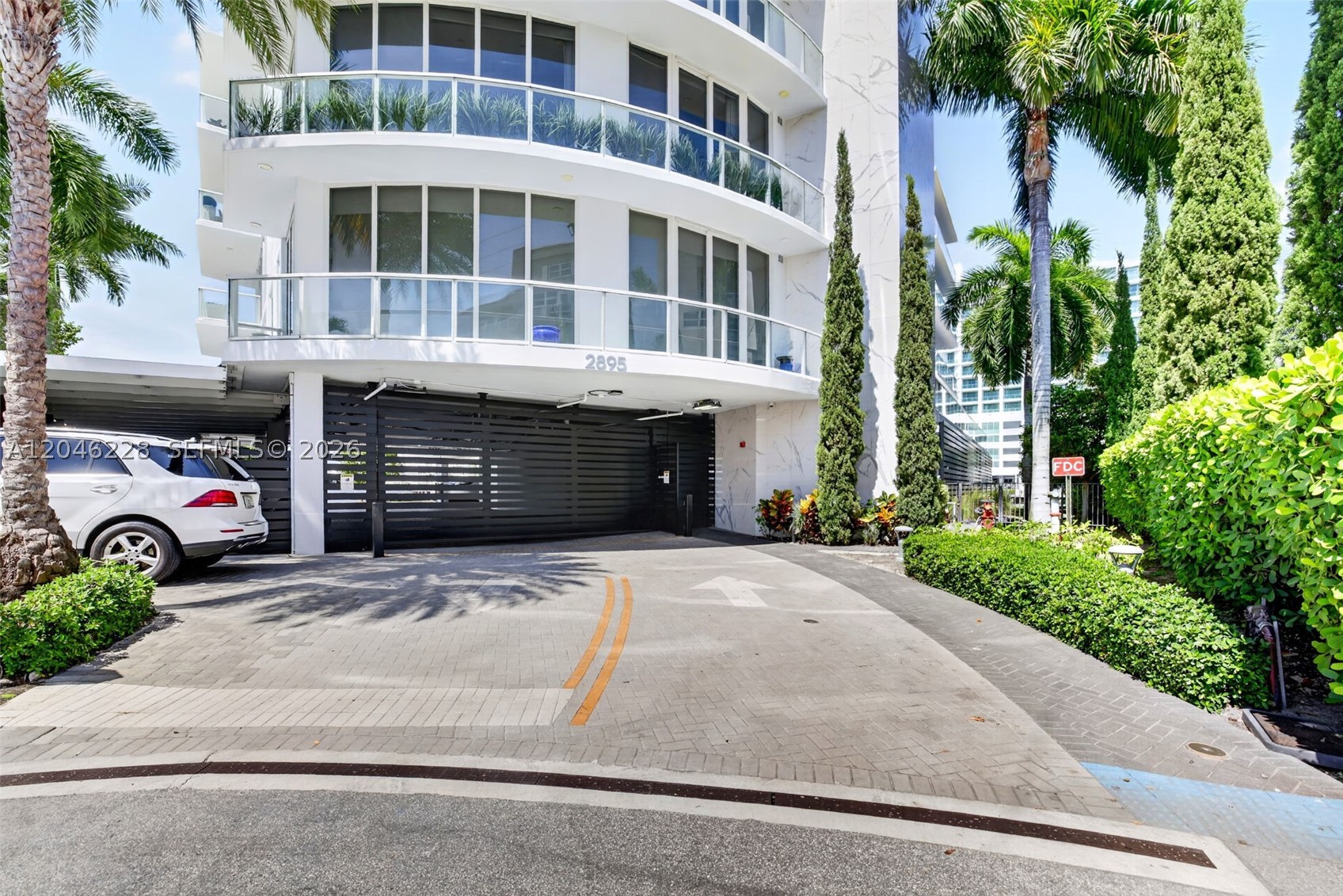 main property photo 90