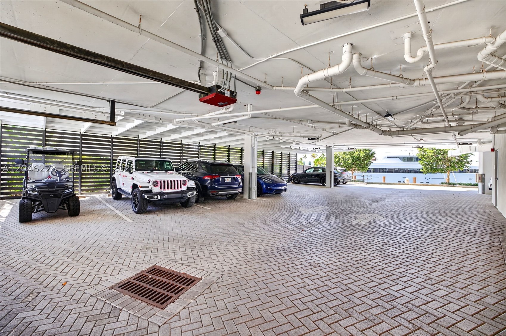 main property photo 93