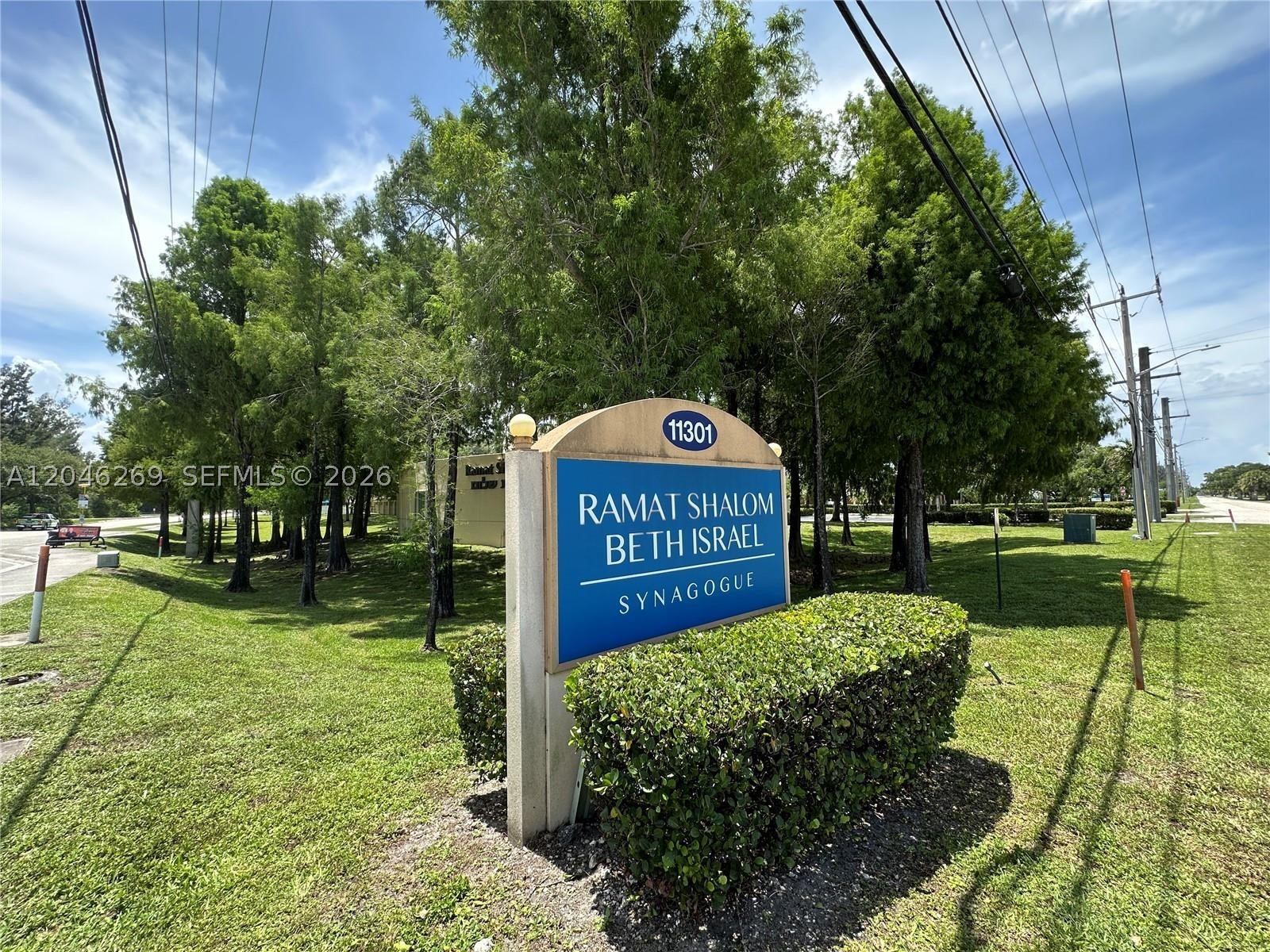 main property photo 30