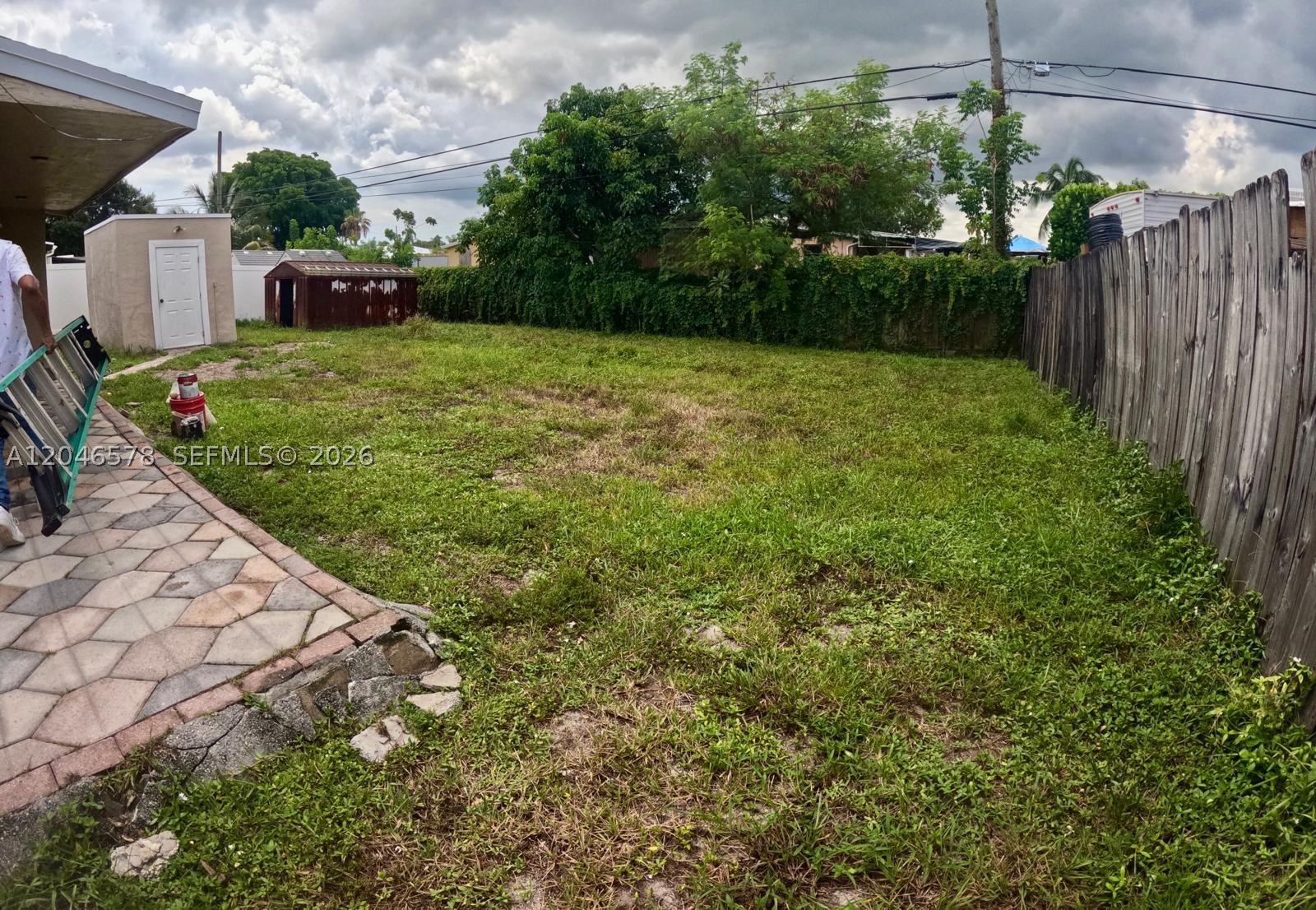 main property photo 29