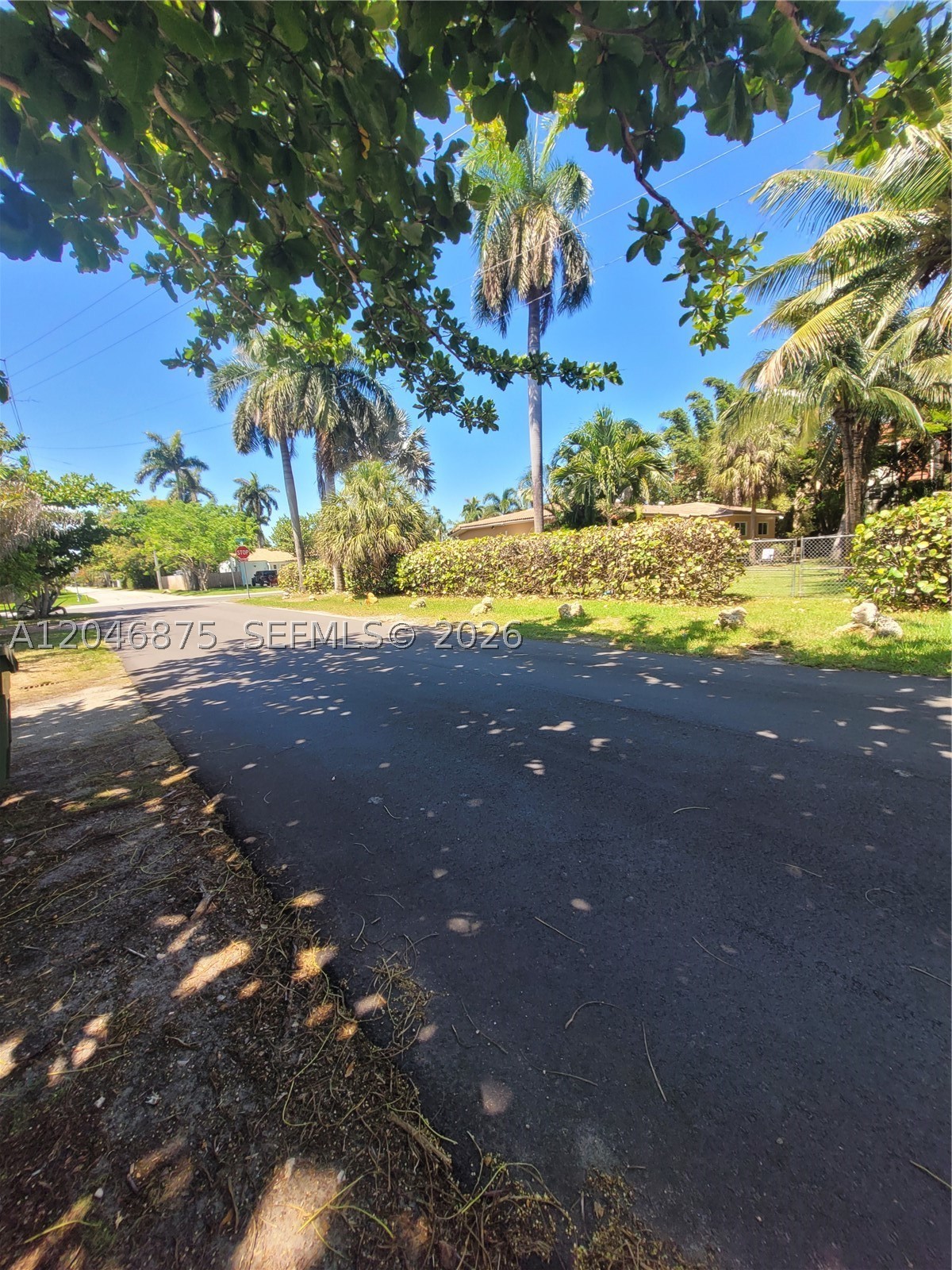 main property photo 30