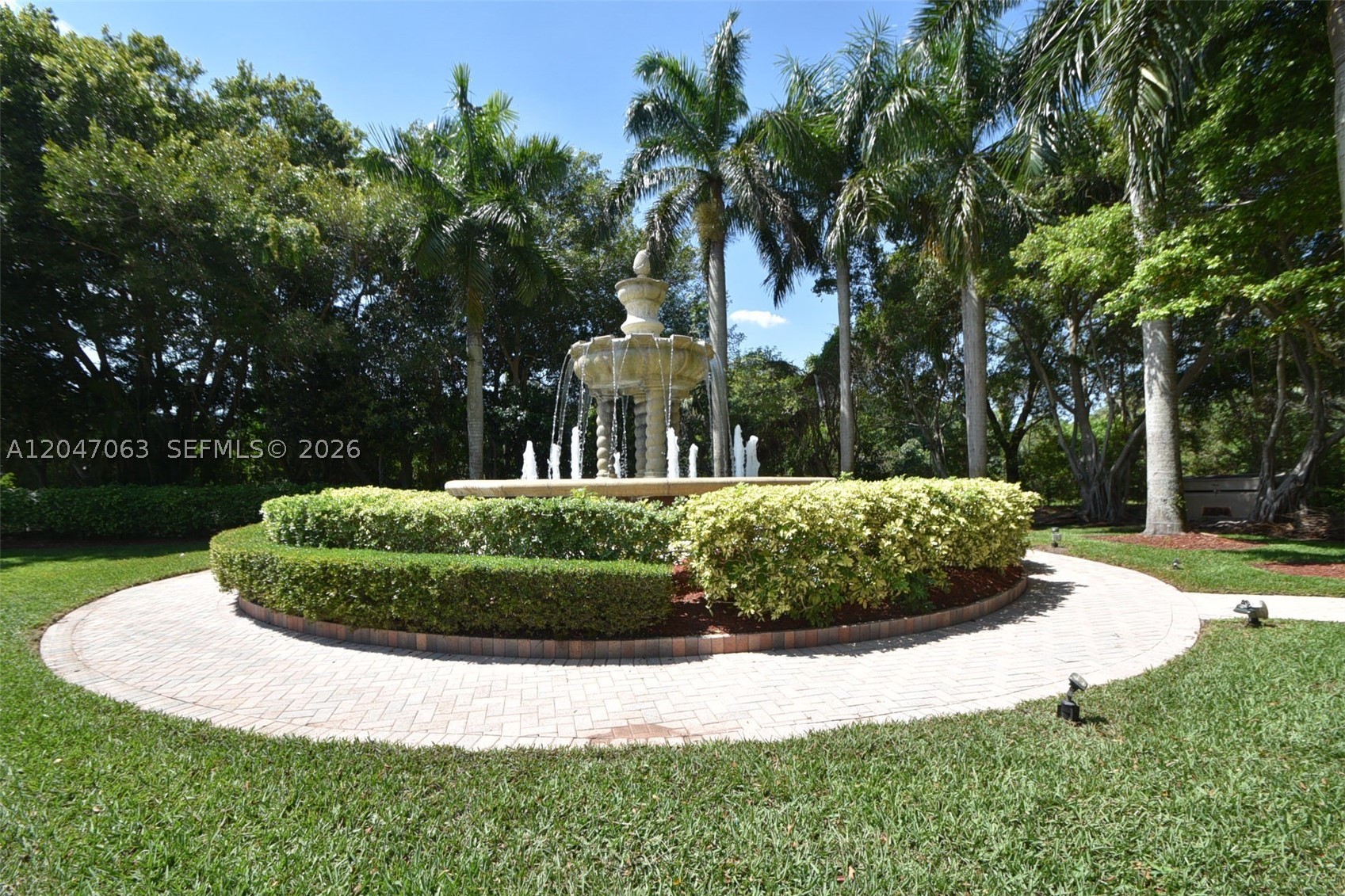 main property photo 49