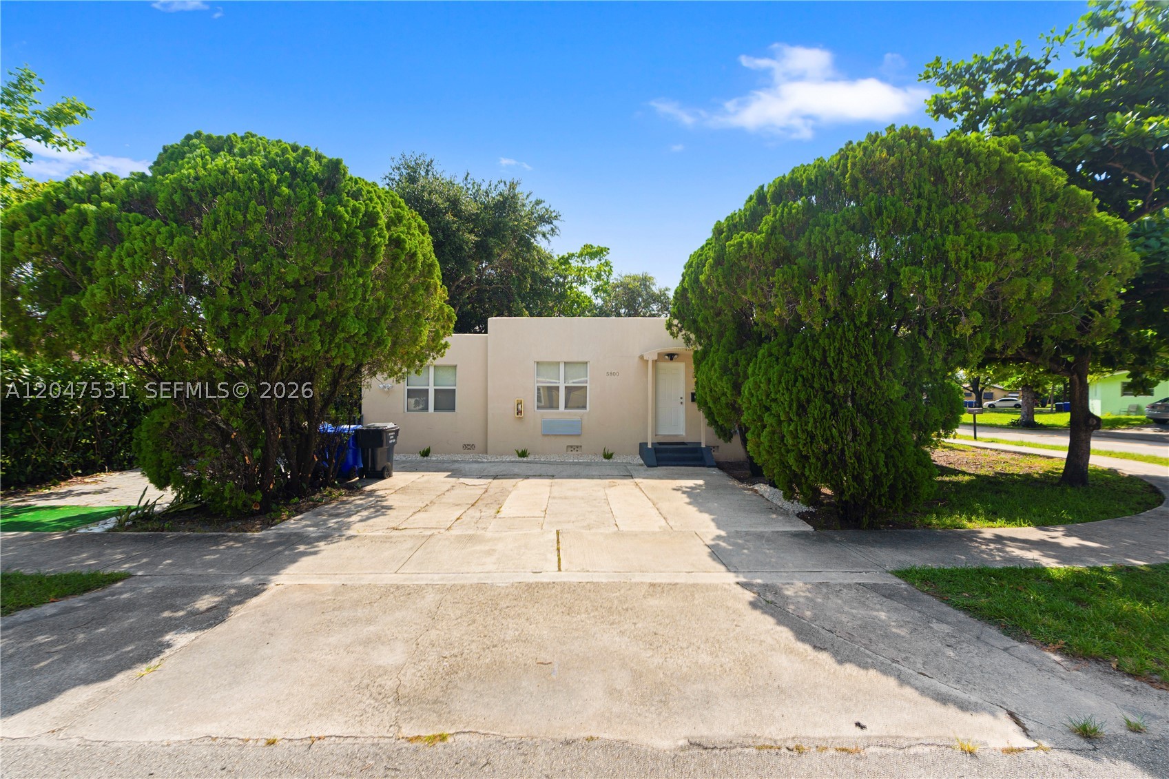 main property photo 26
