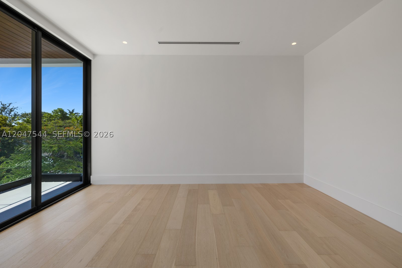 main property photo 73