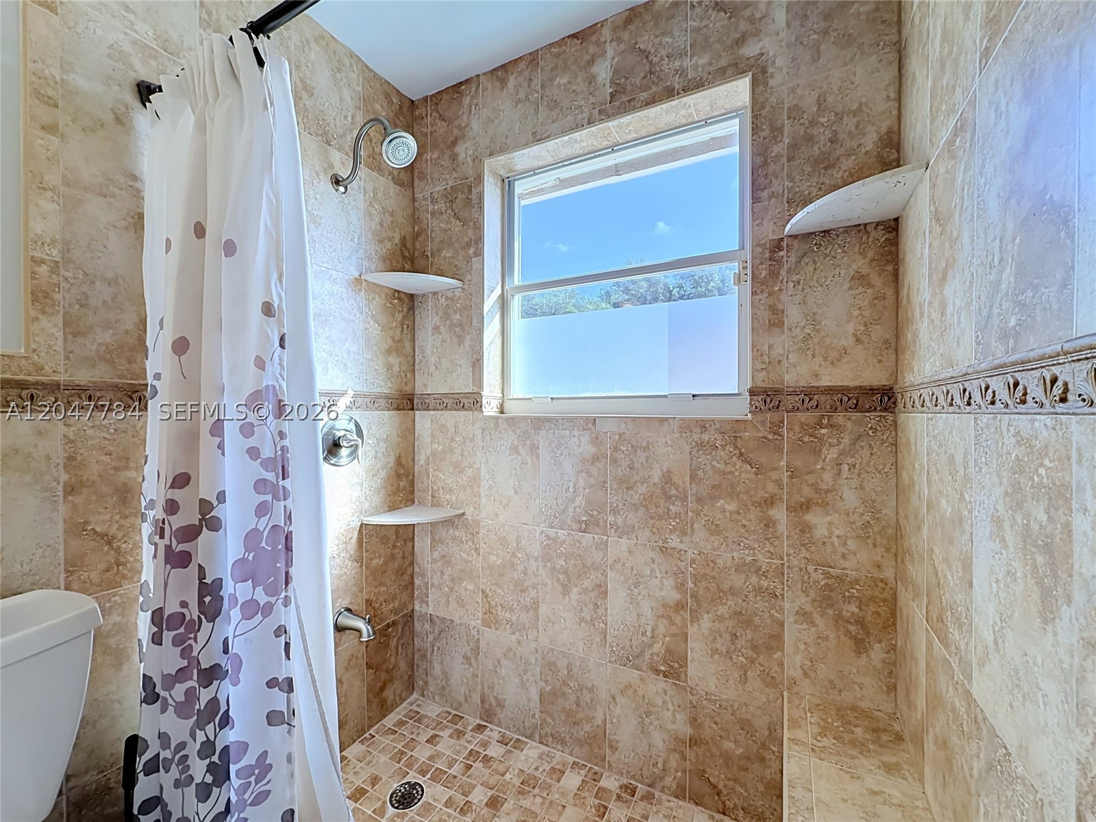 main property photo 67