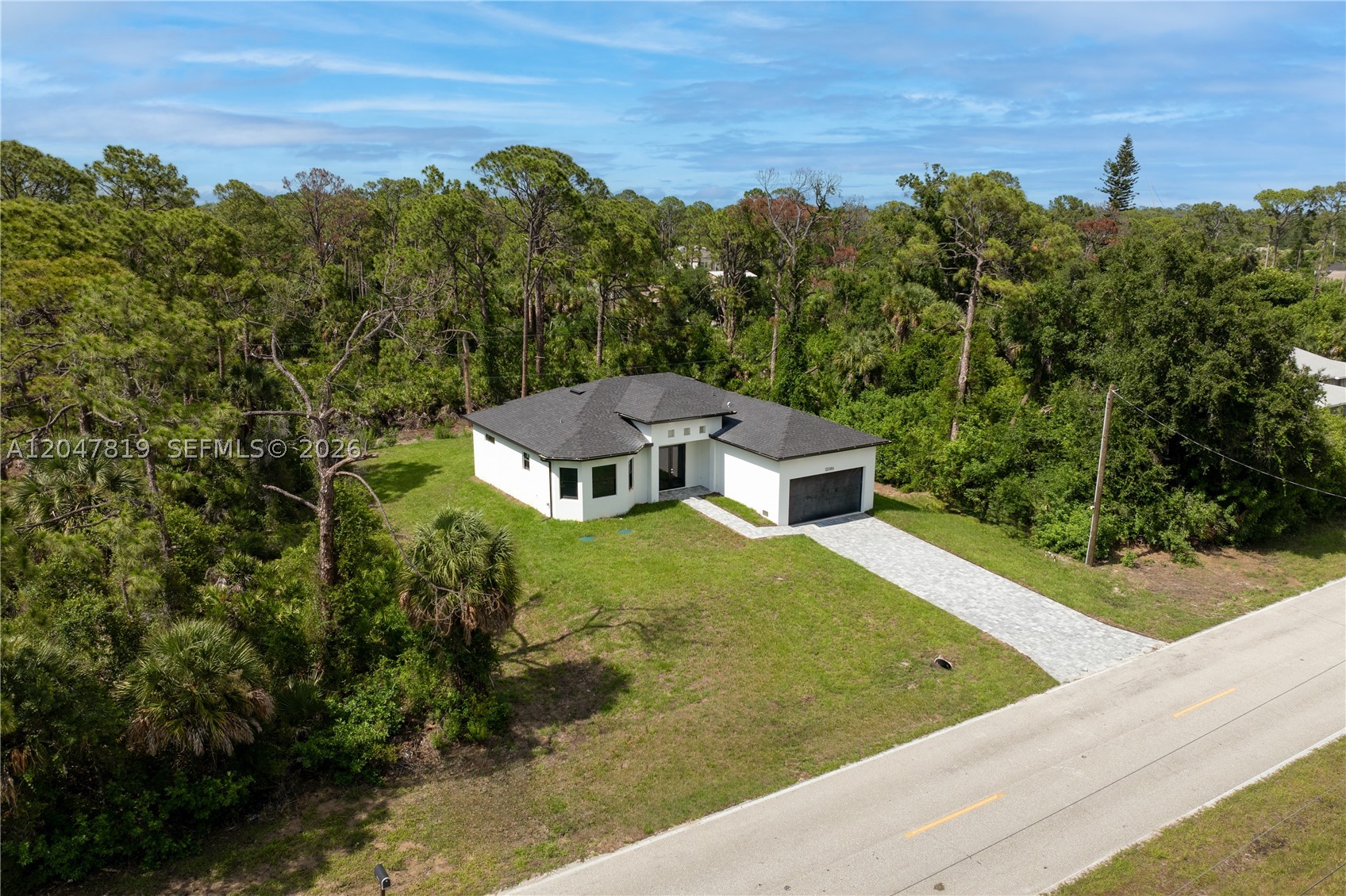 main property photo 34