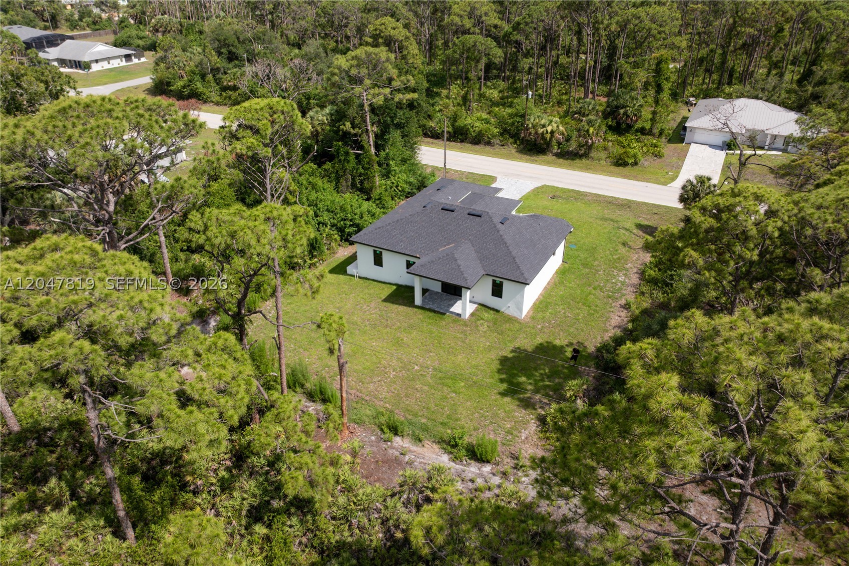 main property photo 35