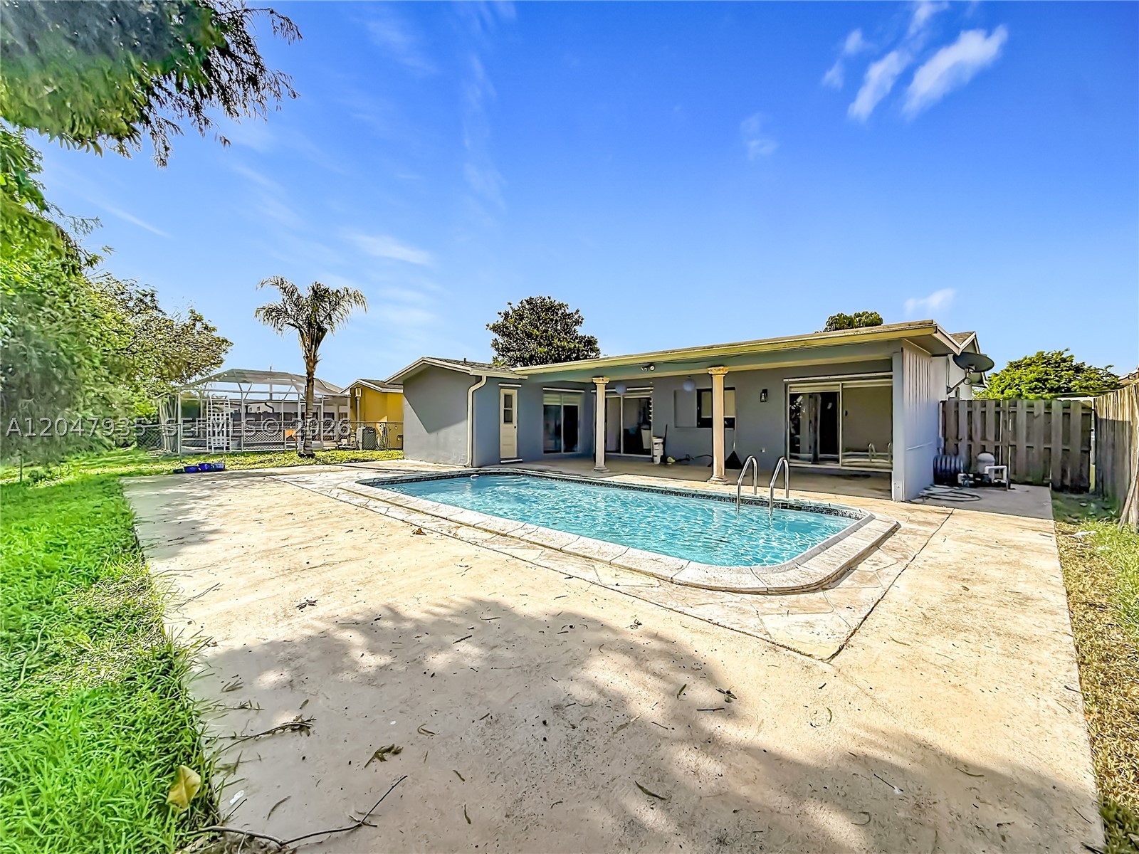 main property photo 45