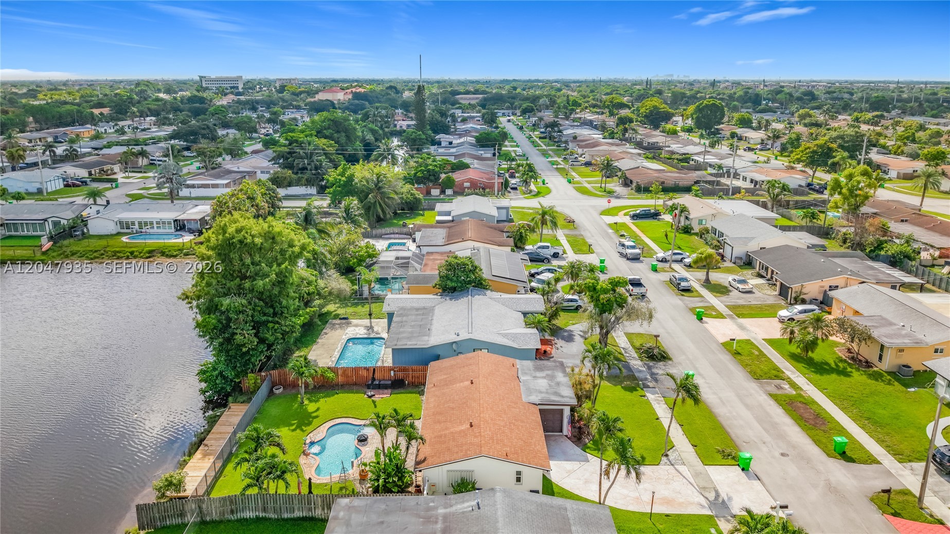 main property photo 51