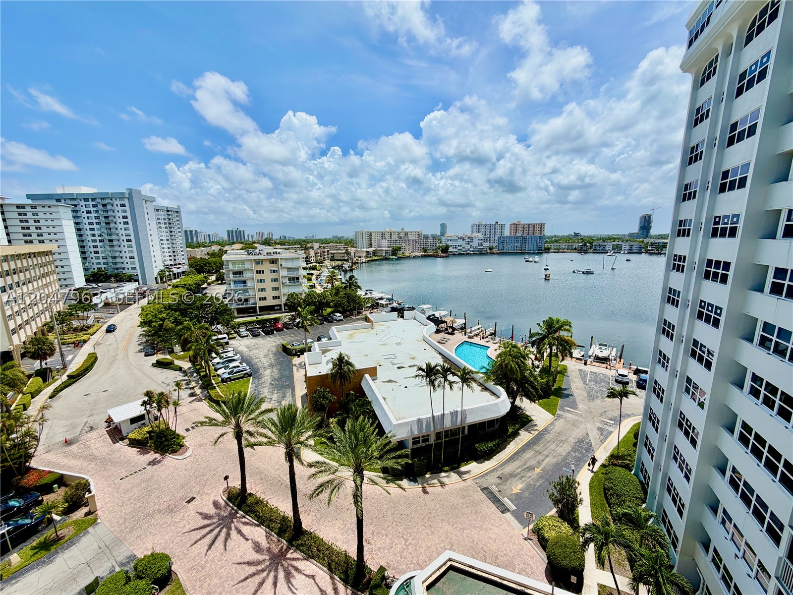 main property photo 45