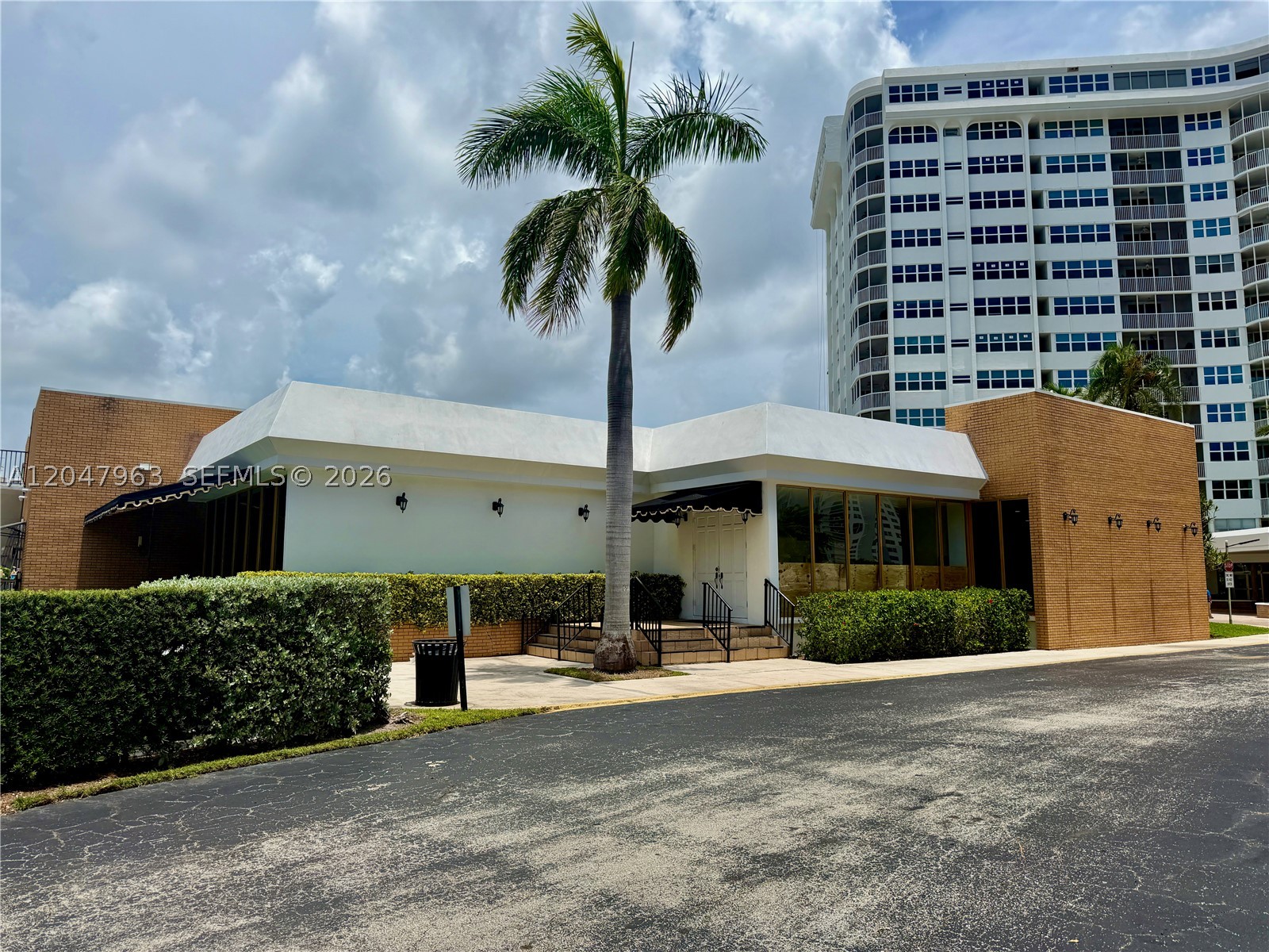 main property photo 47
