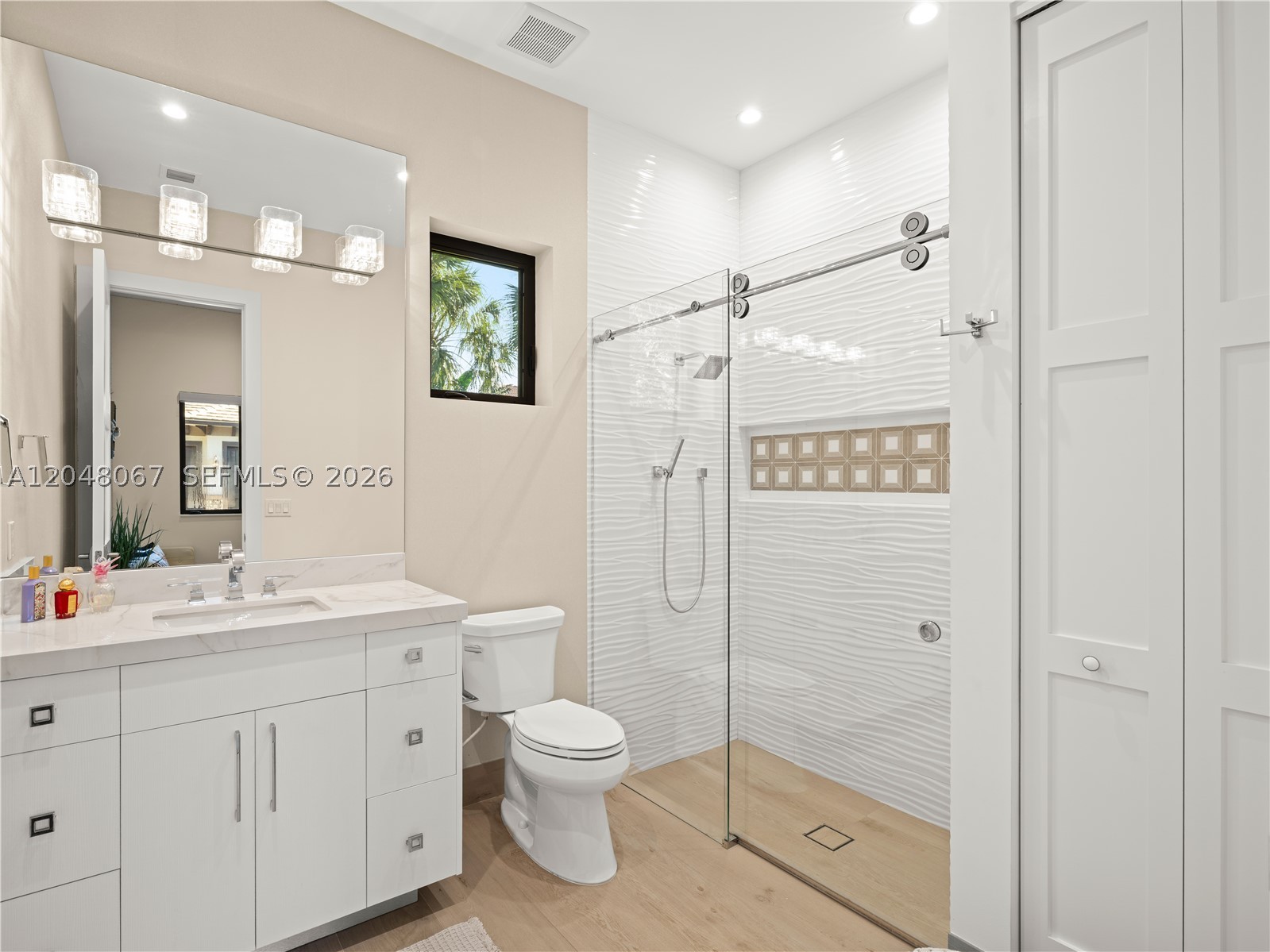 main property photo 68