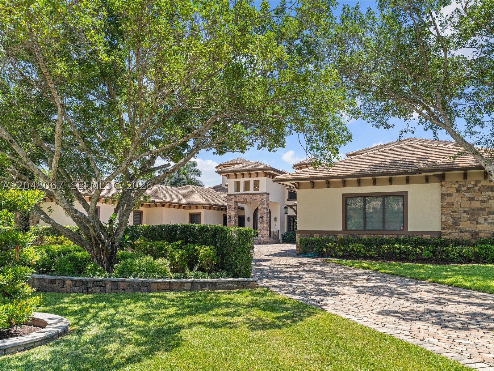 main property photo 94
