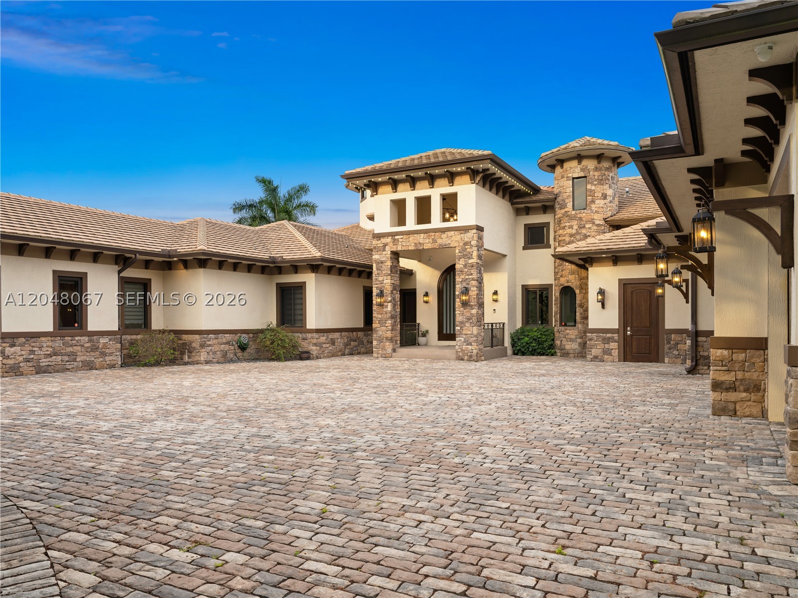 main property photo 99