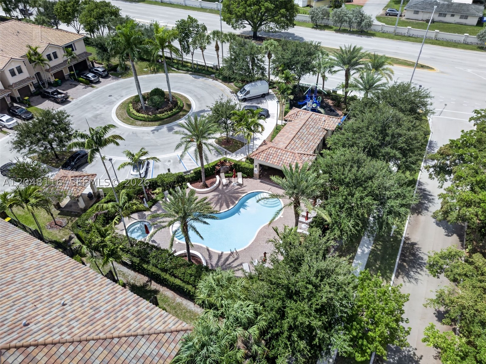 main property photo 47