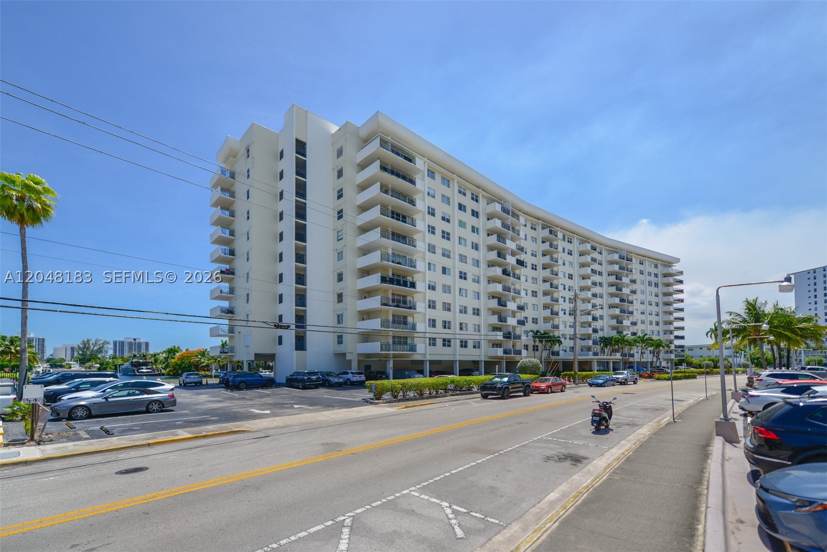 main property photo 41