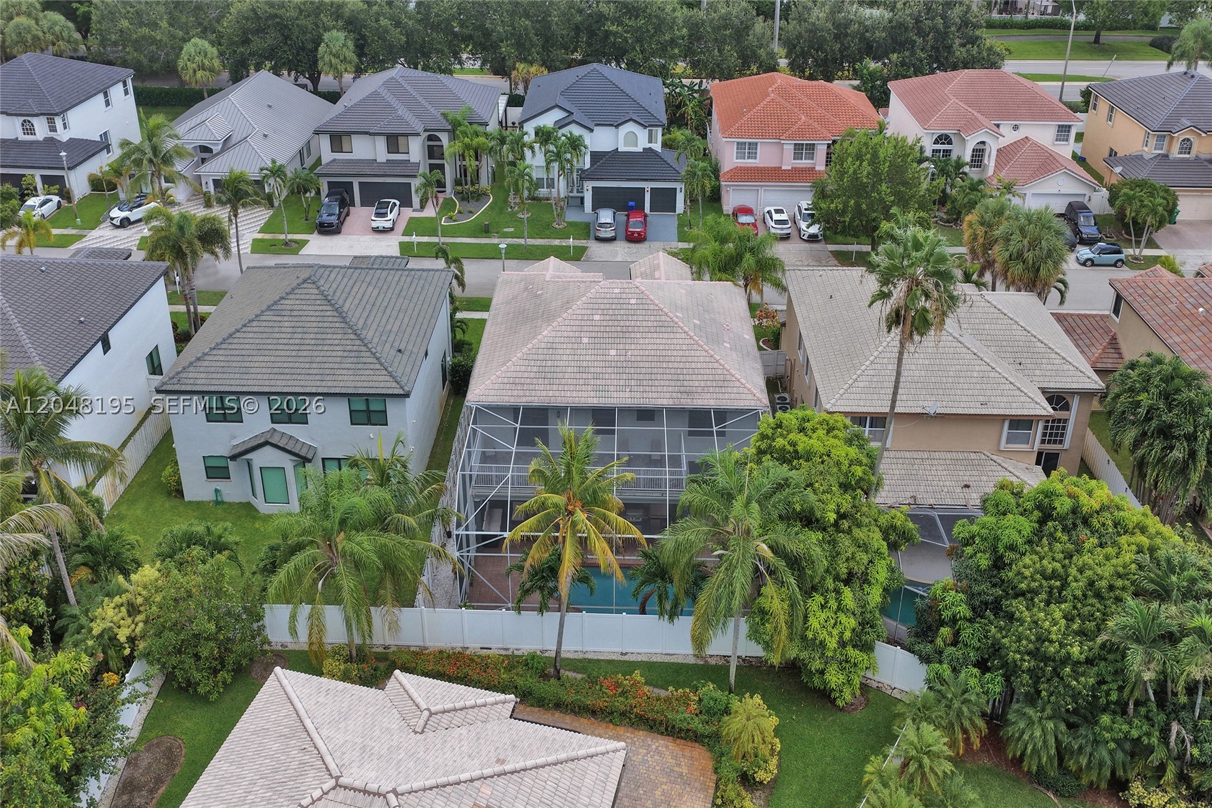 main property photo 41
