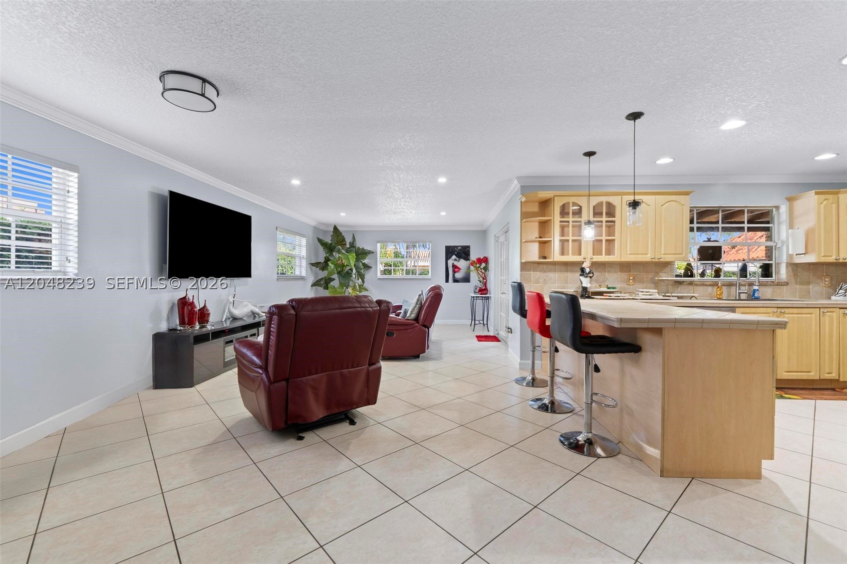 property viewer photo 12