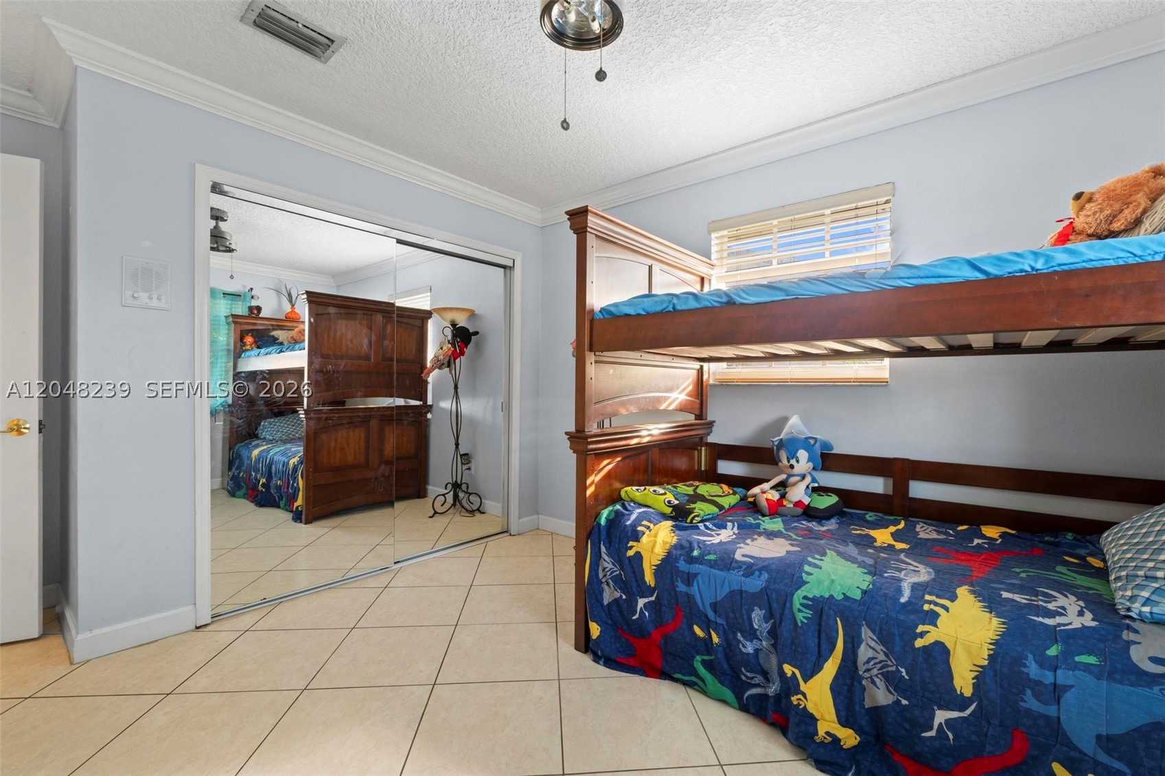 property viewer photo 31