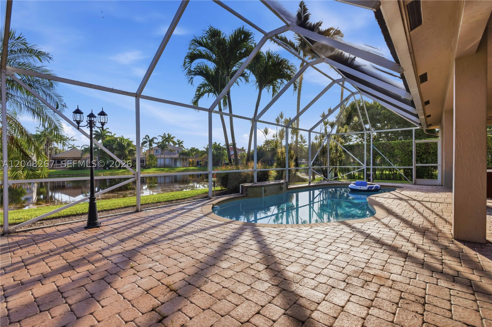 main property photo 41