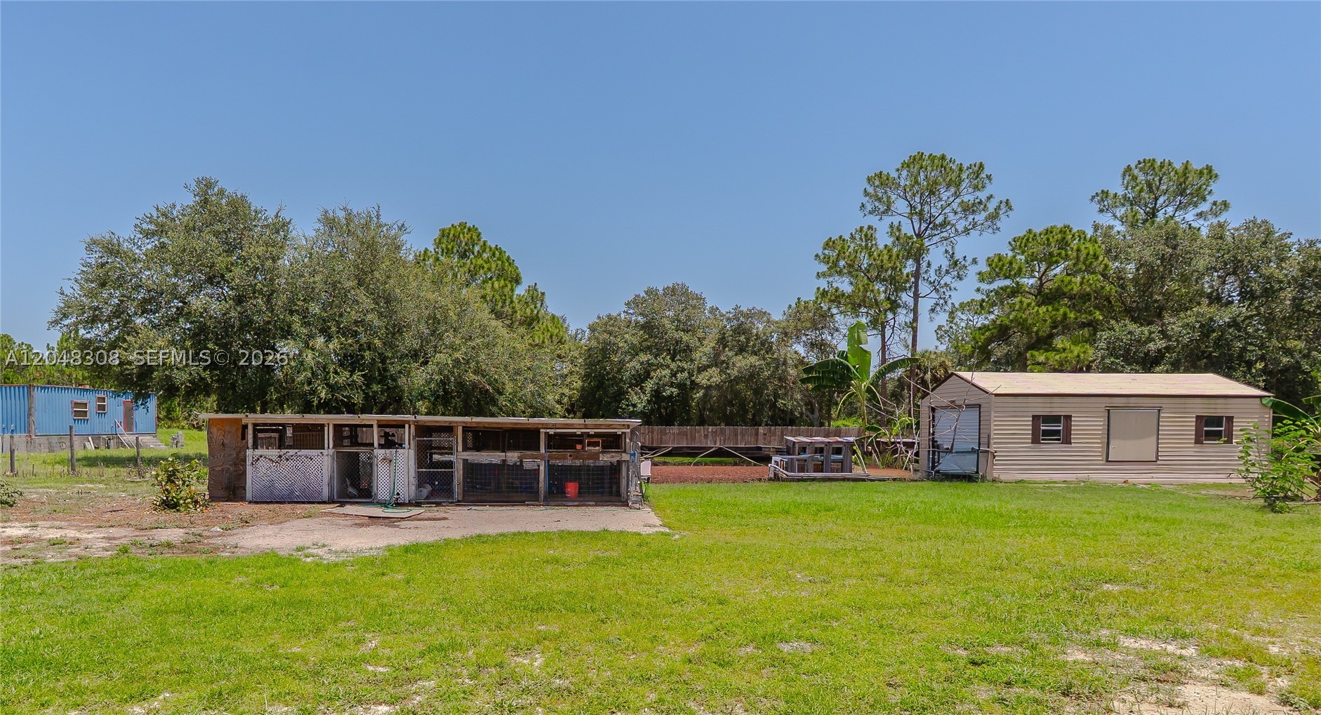 main property photo 41