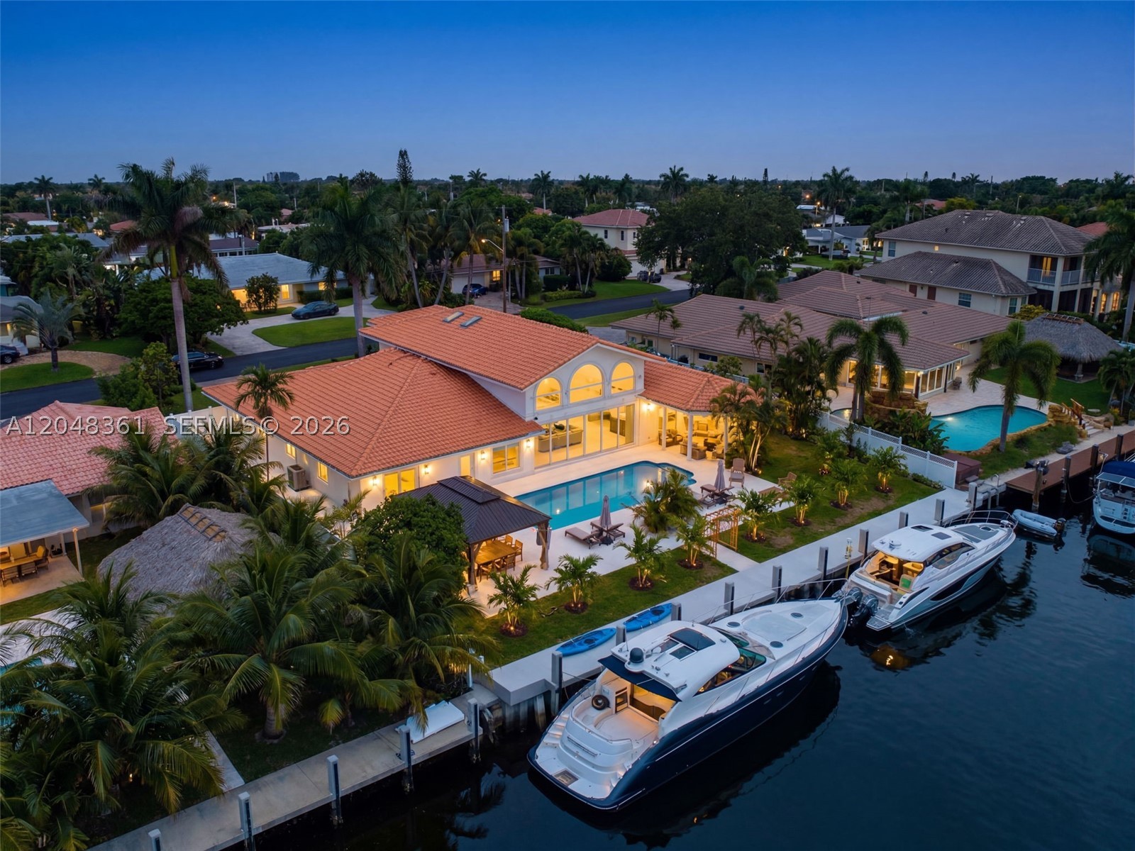 main property photo 31