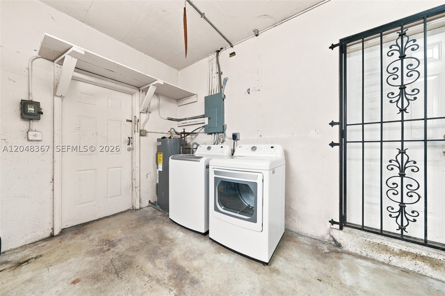 main property photo 17