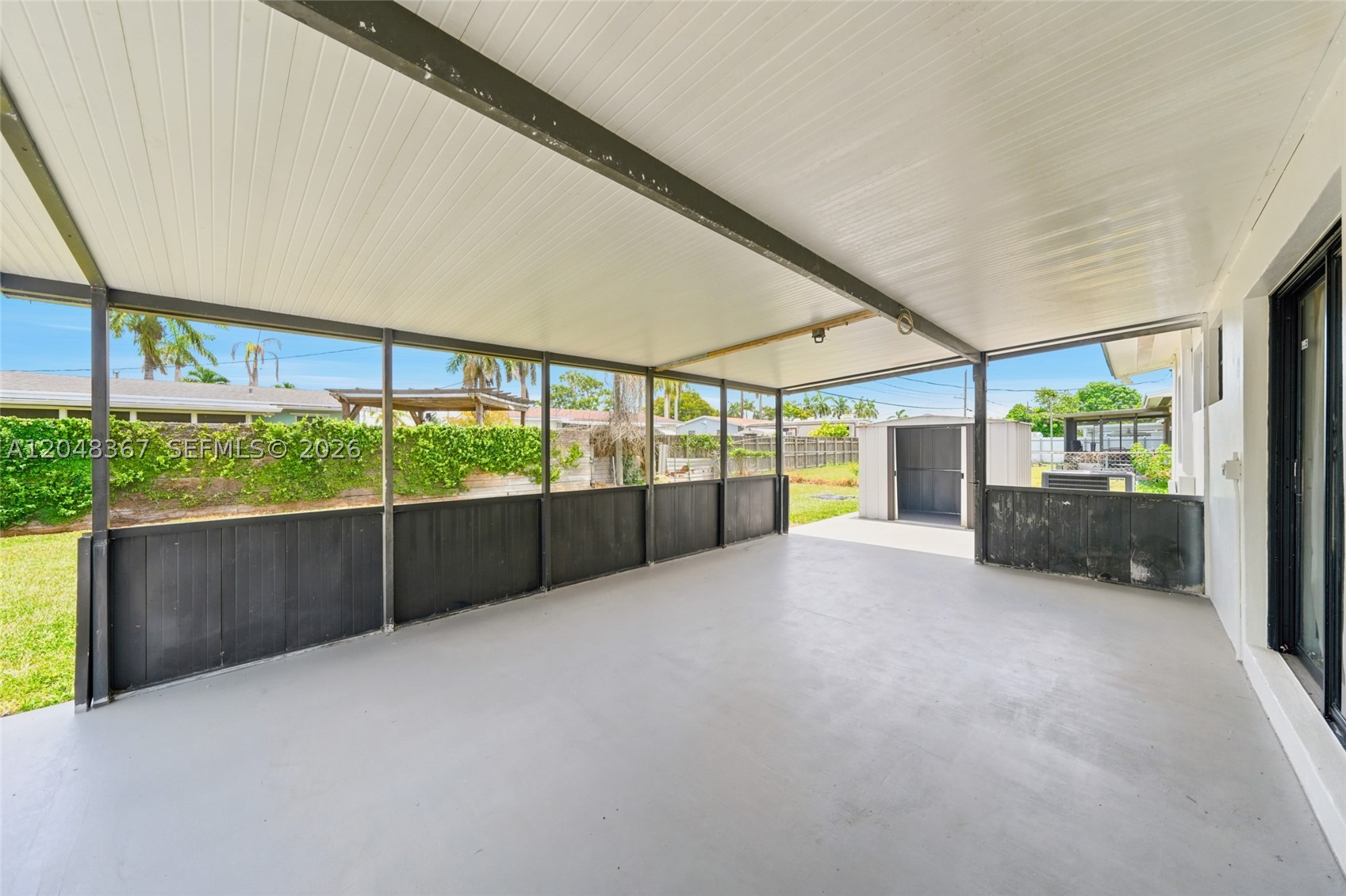main property photo 19