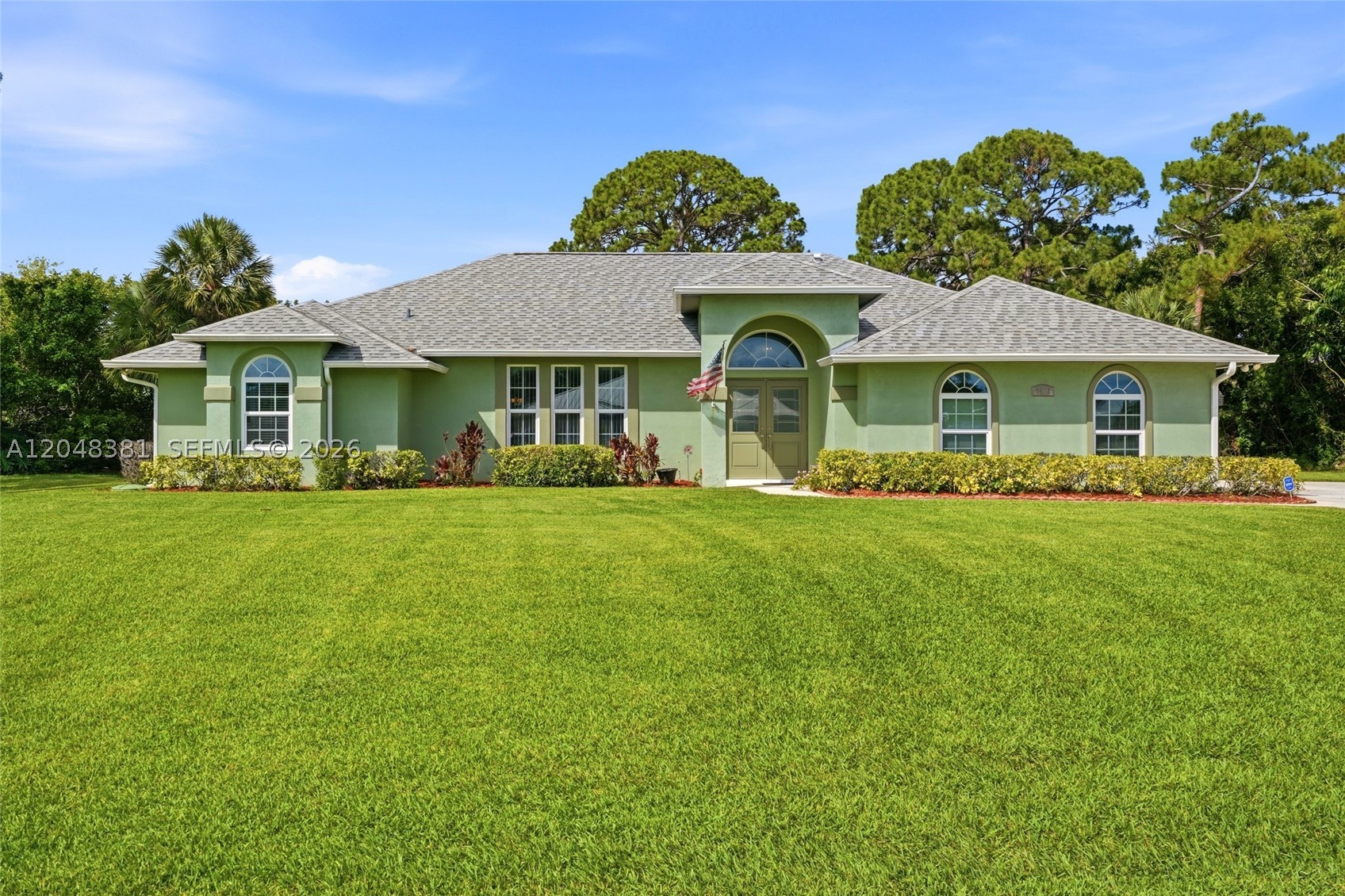main property photo 40
