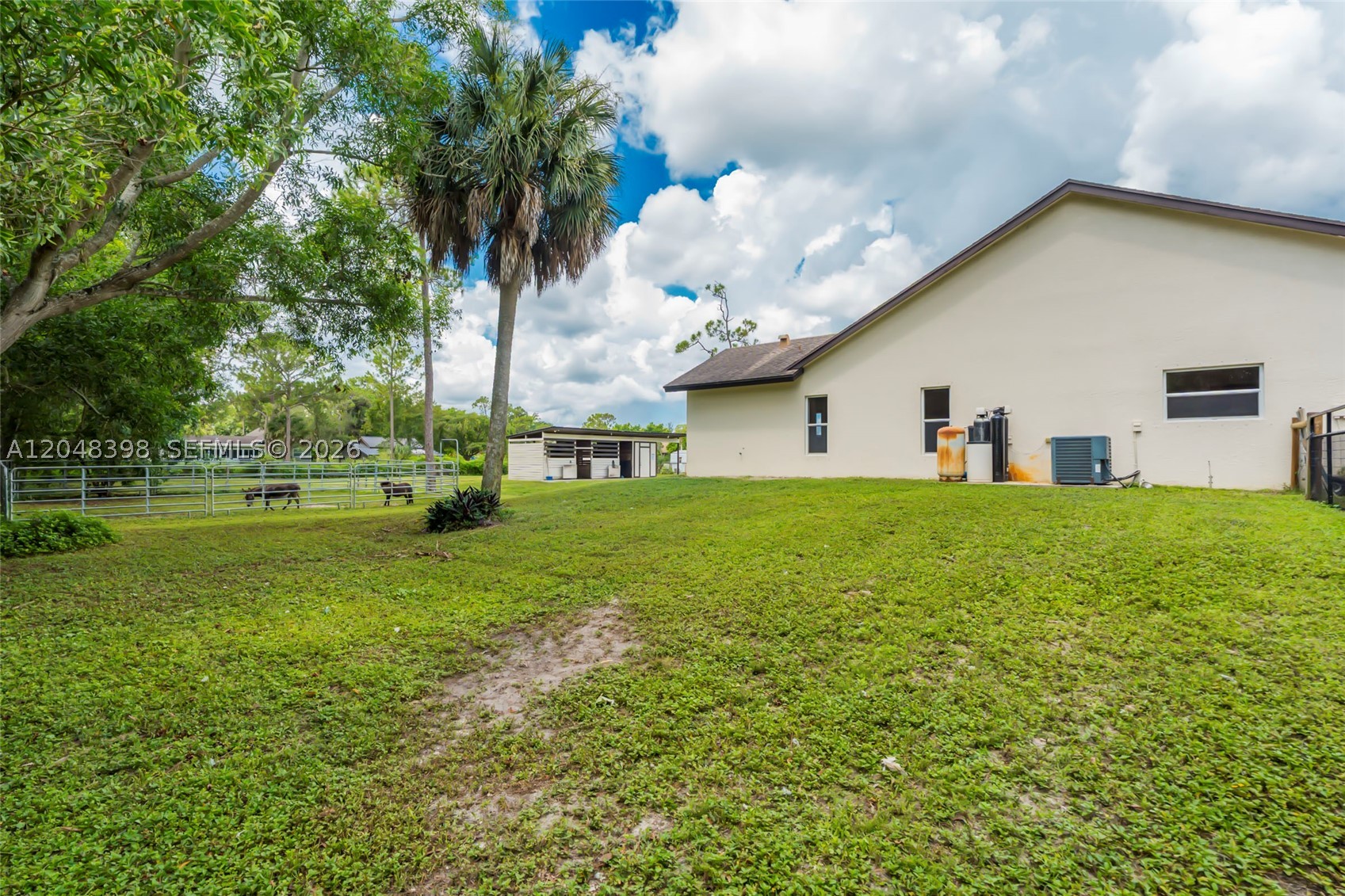 main property photo 50