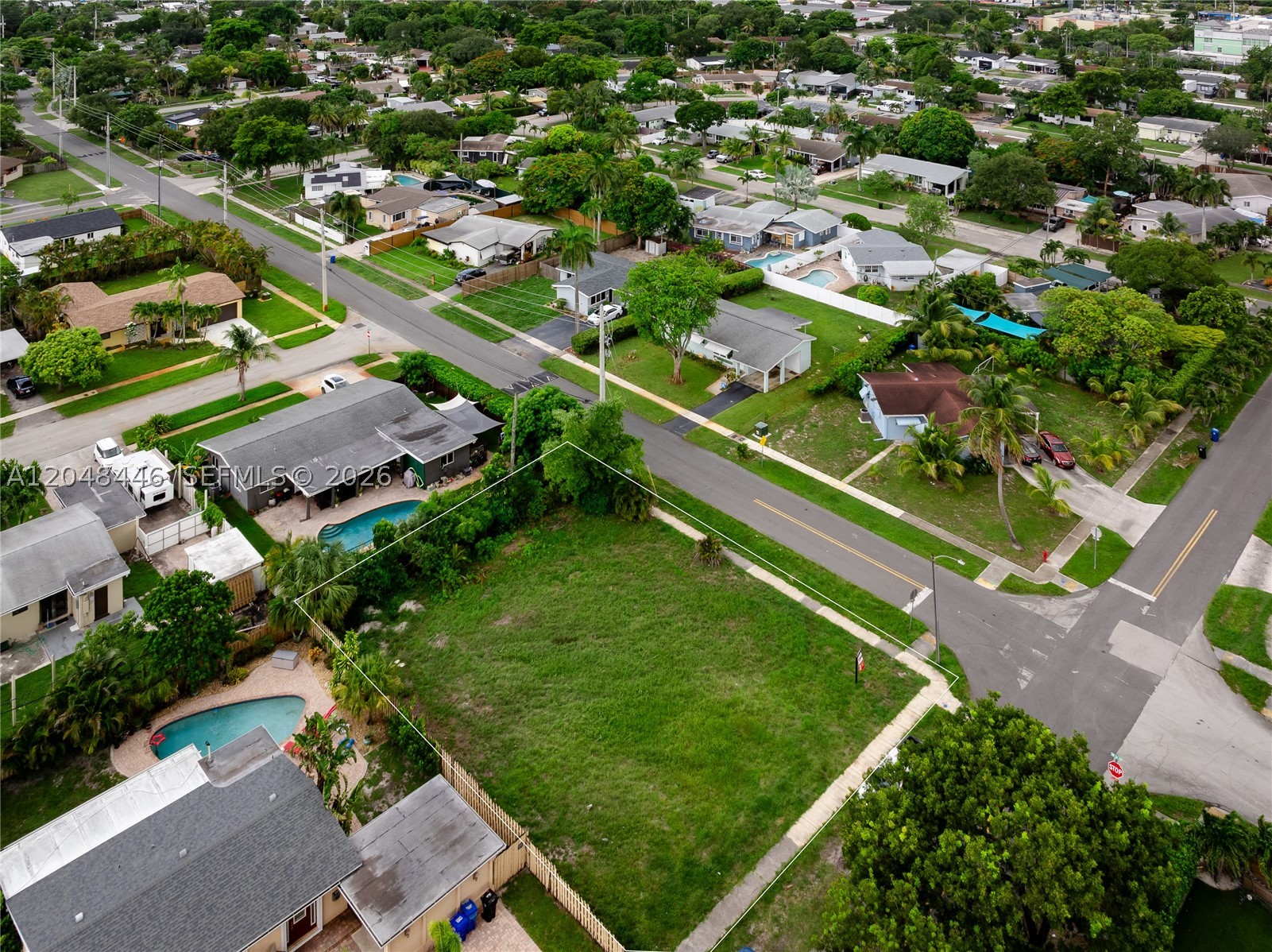 main property photo 6