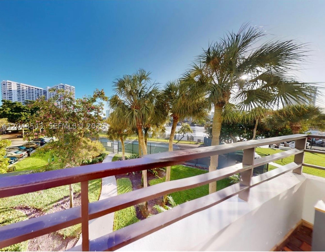 main property photo 9