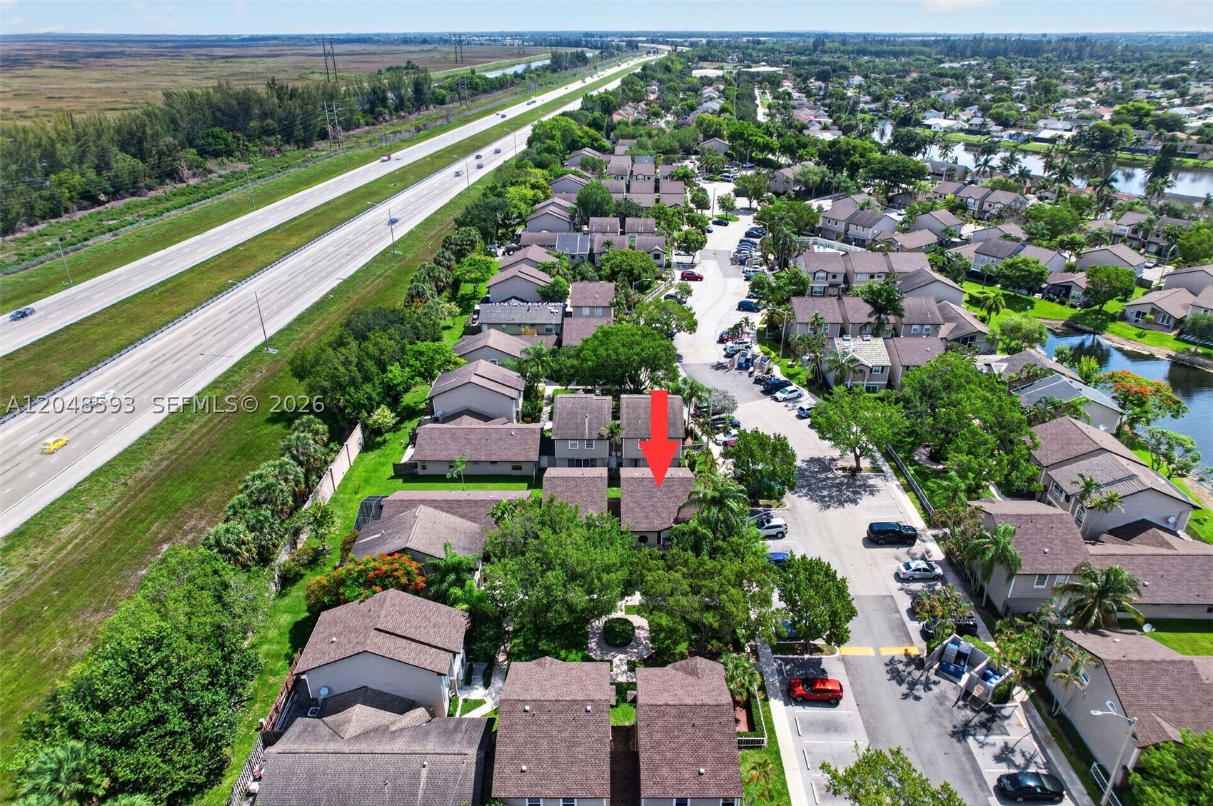 main property photo 41