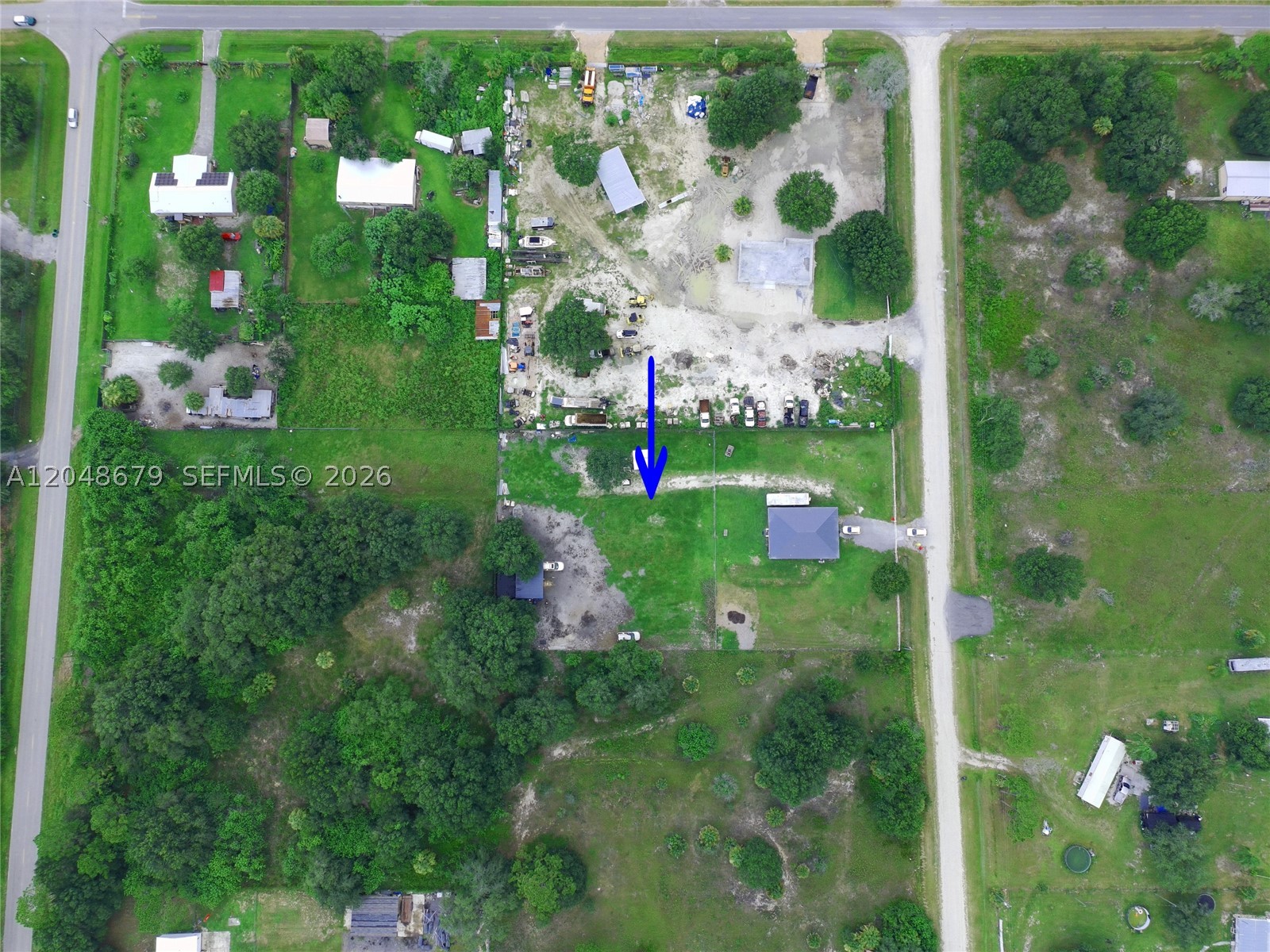 main property photo 10