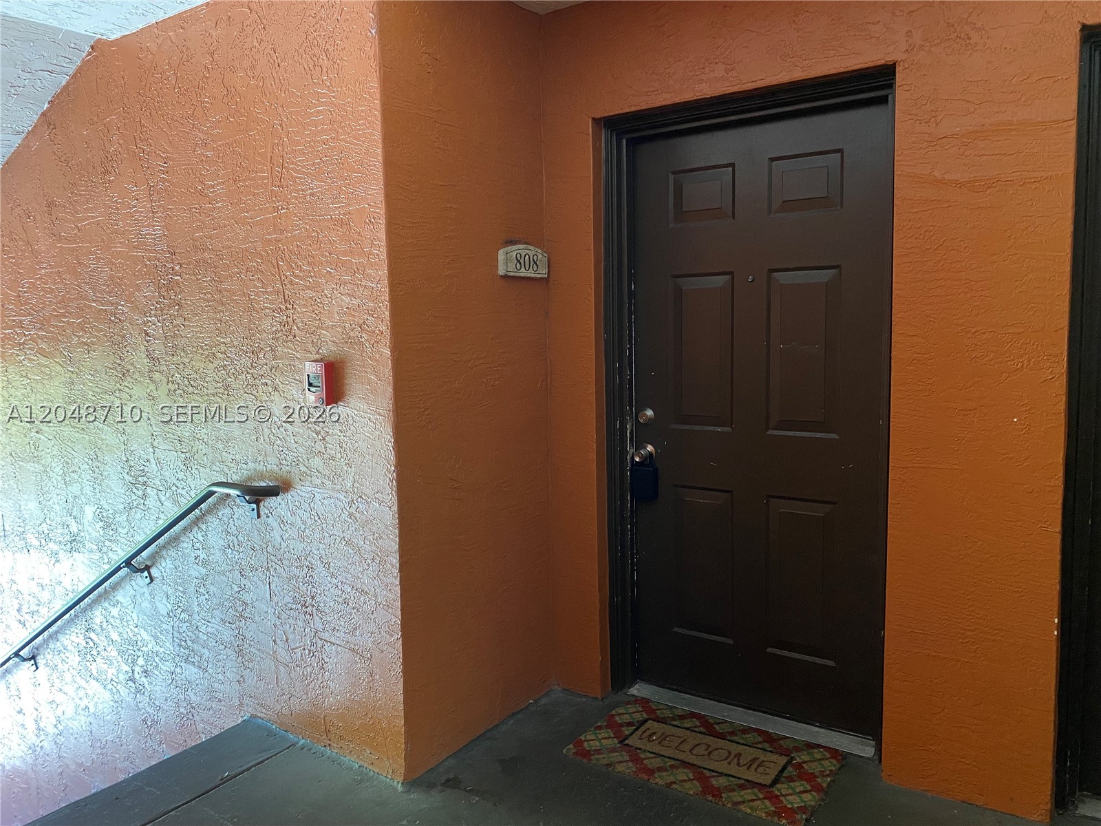 main property photo 10