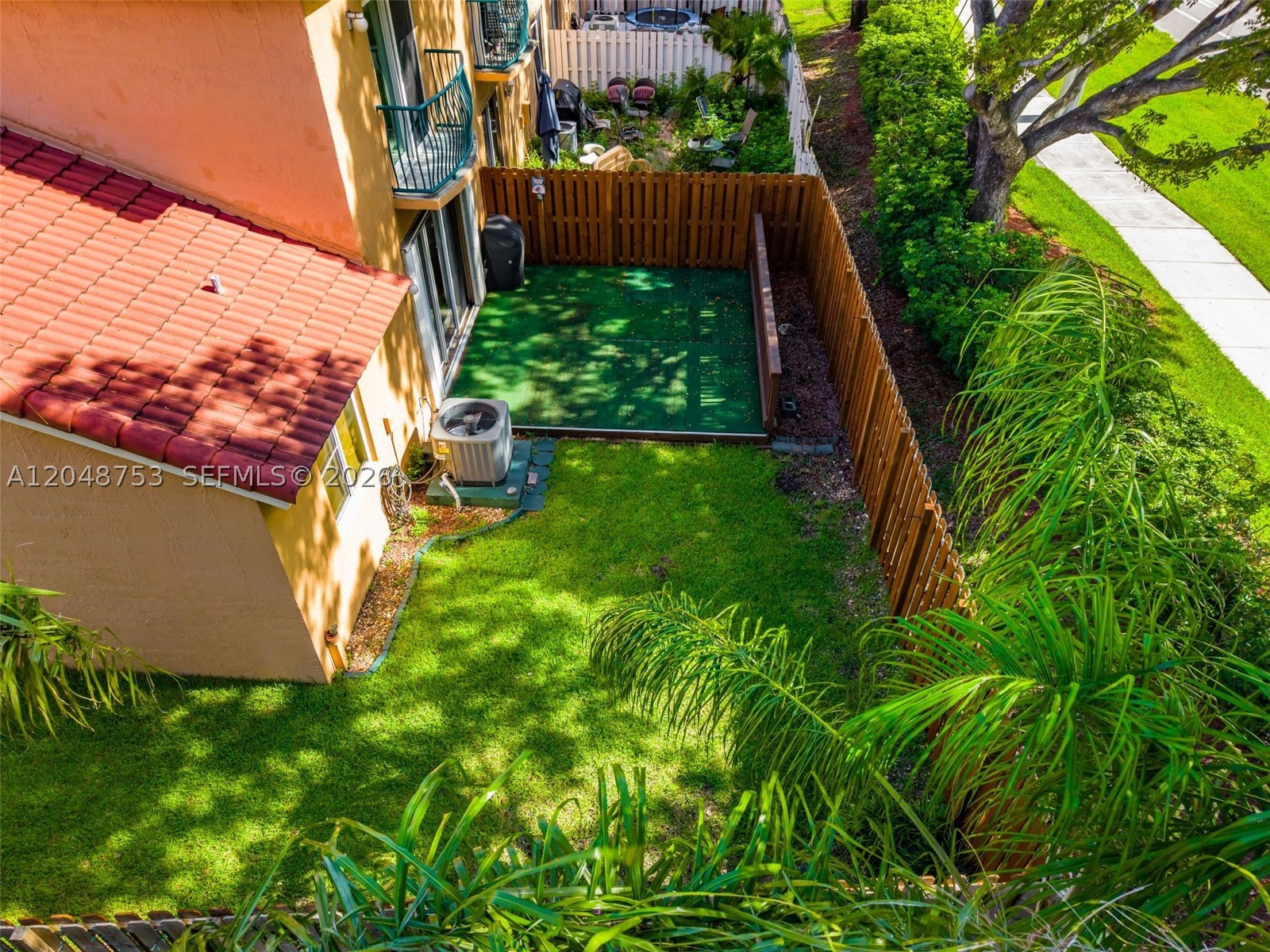 main property photo 33