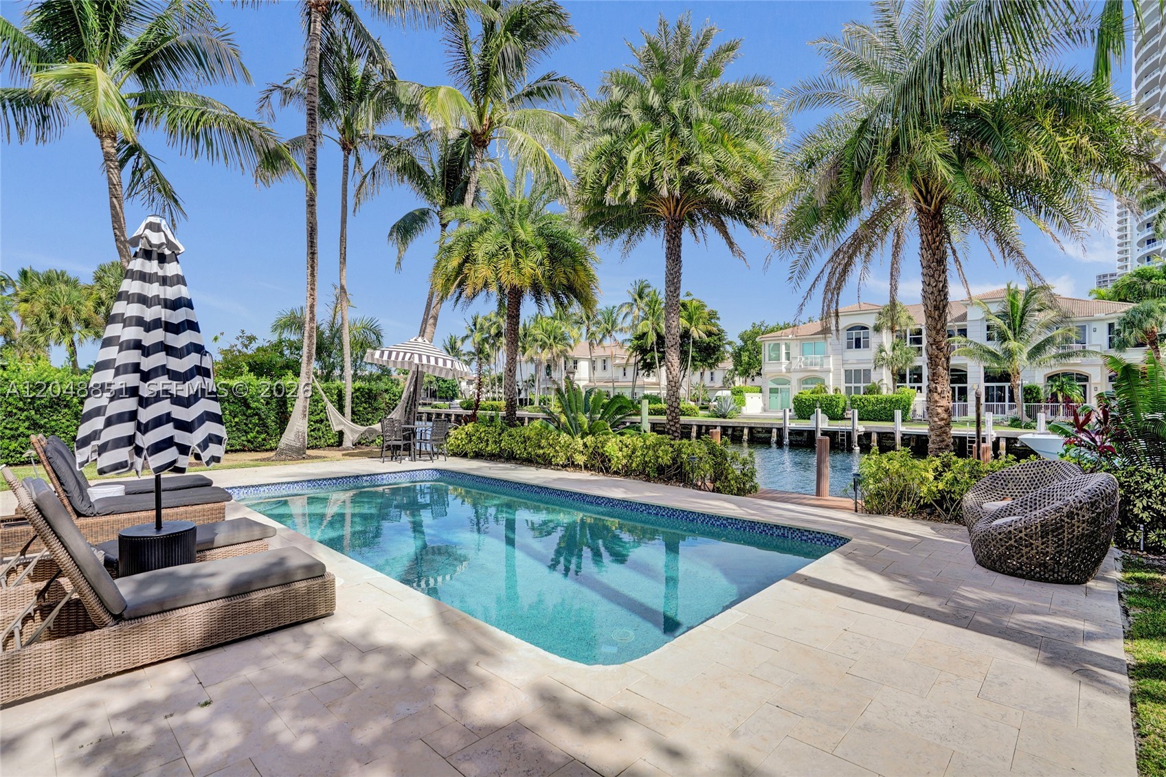 main property photo 77